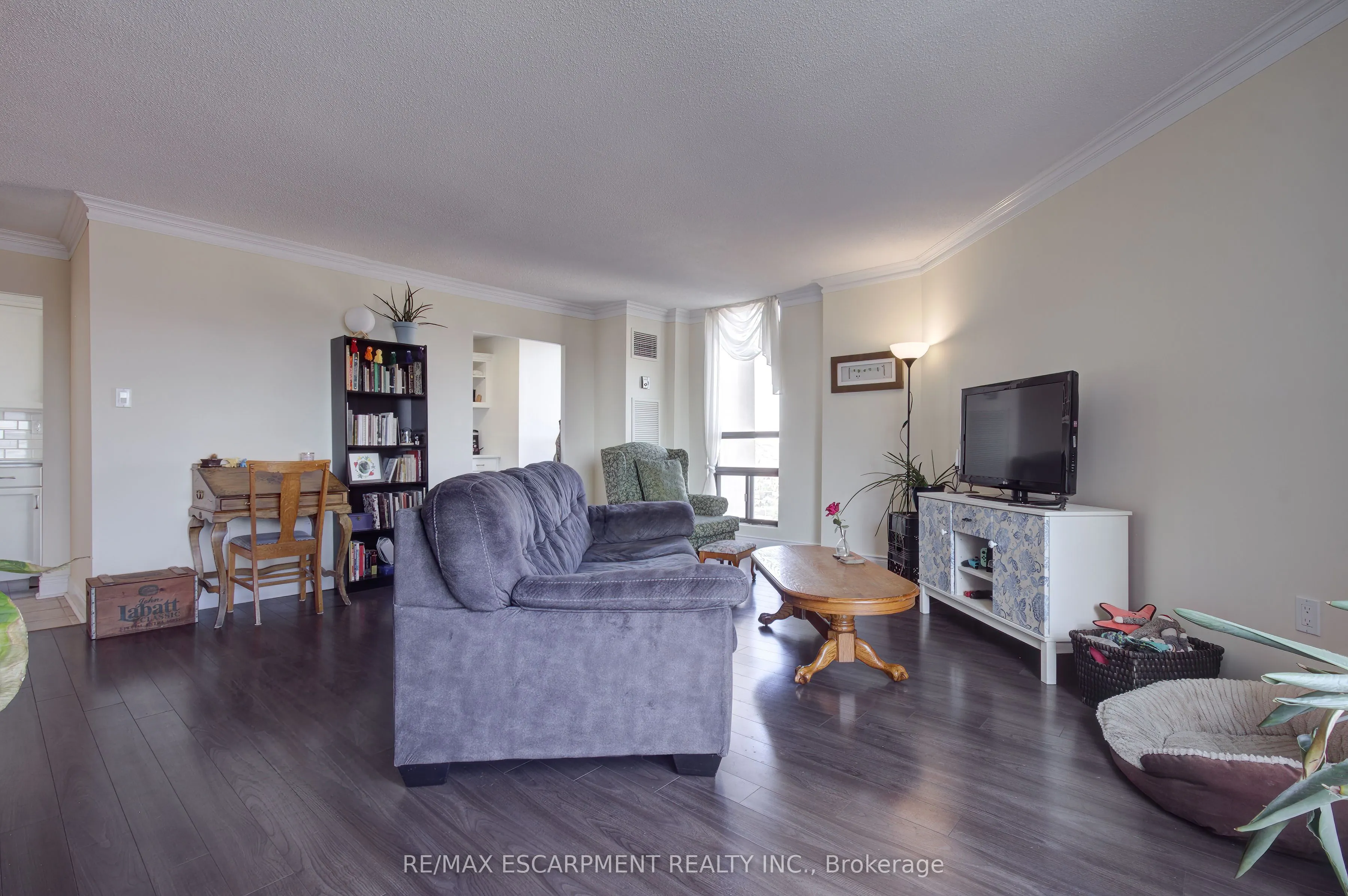 222 Jackson Street W, #1406