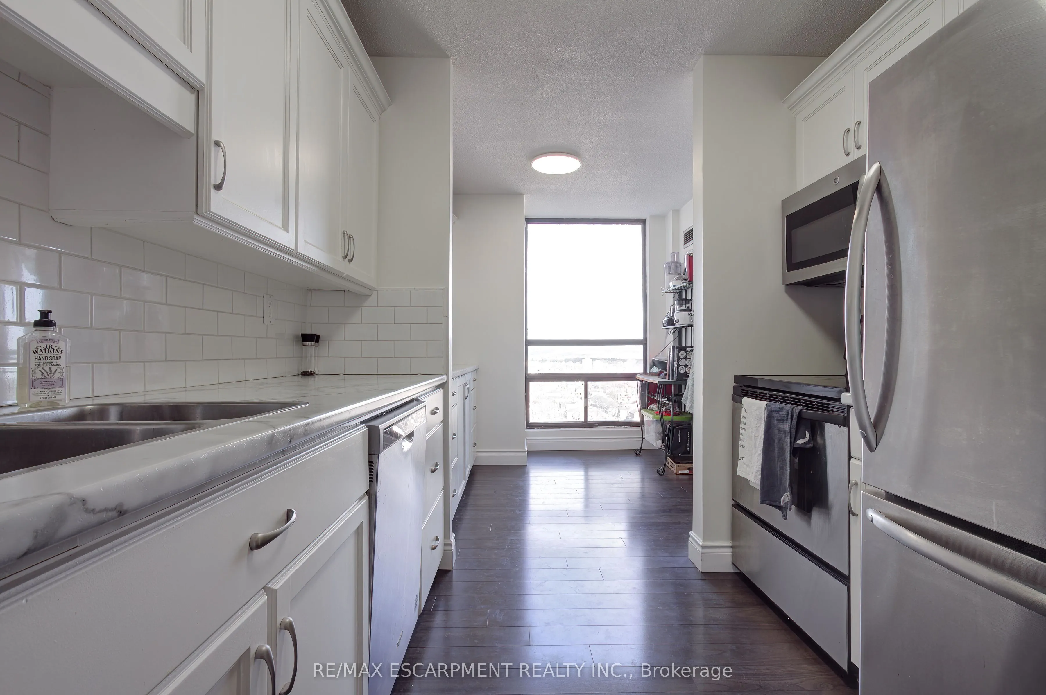 222 Jackson Street W, #1406