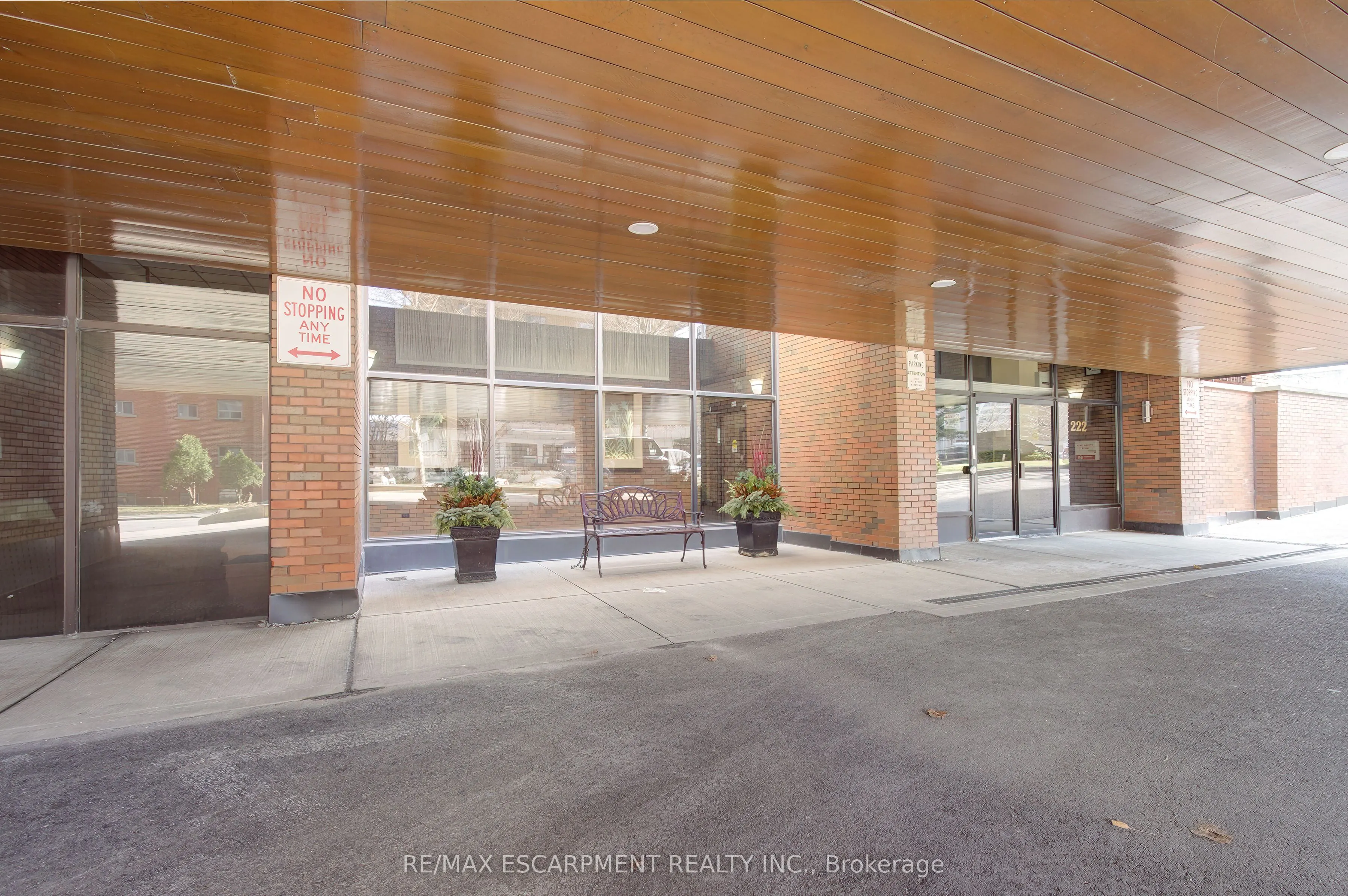 222 Jackson Street W, #1406