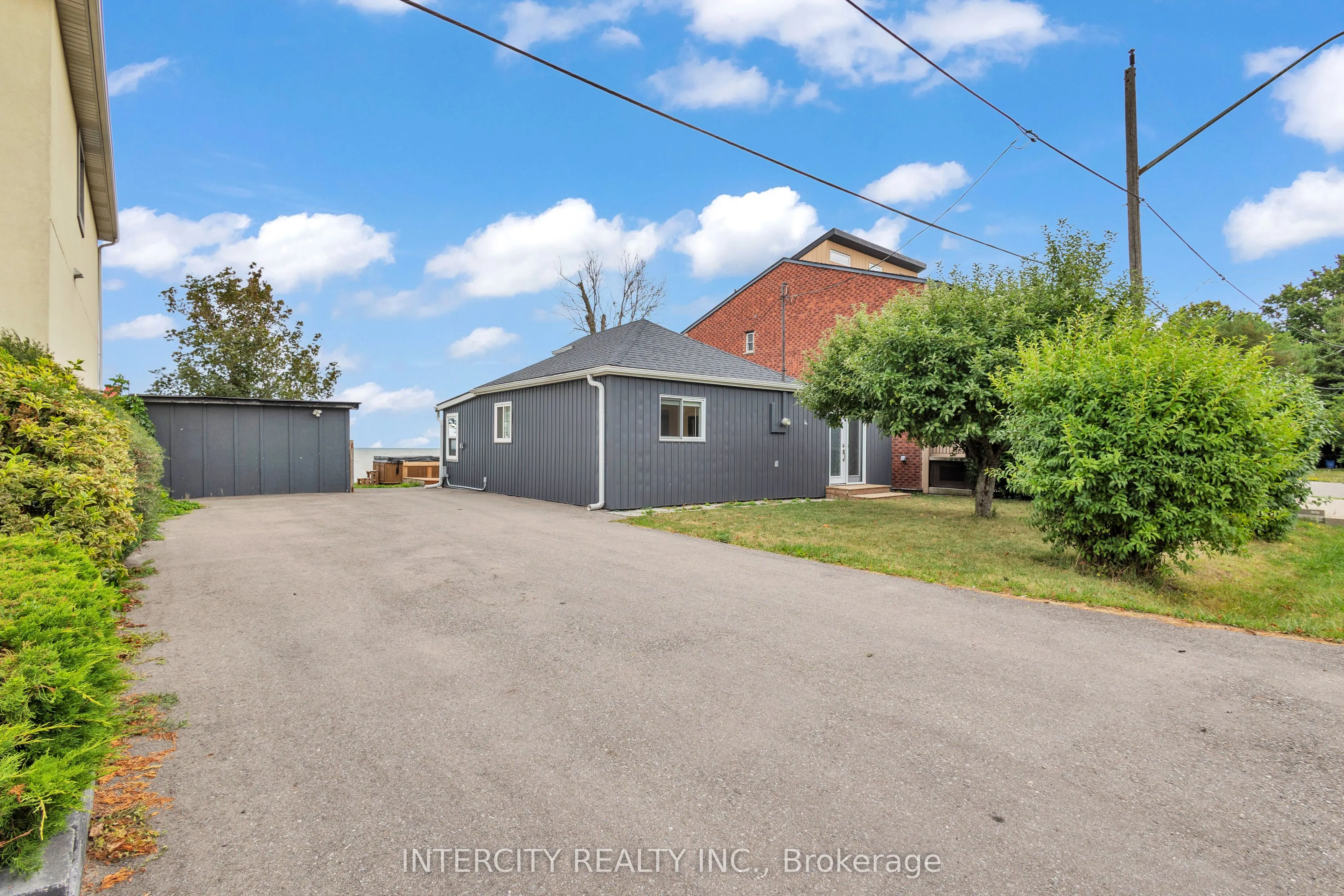 24 Trillium Avenue