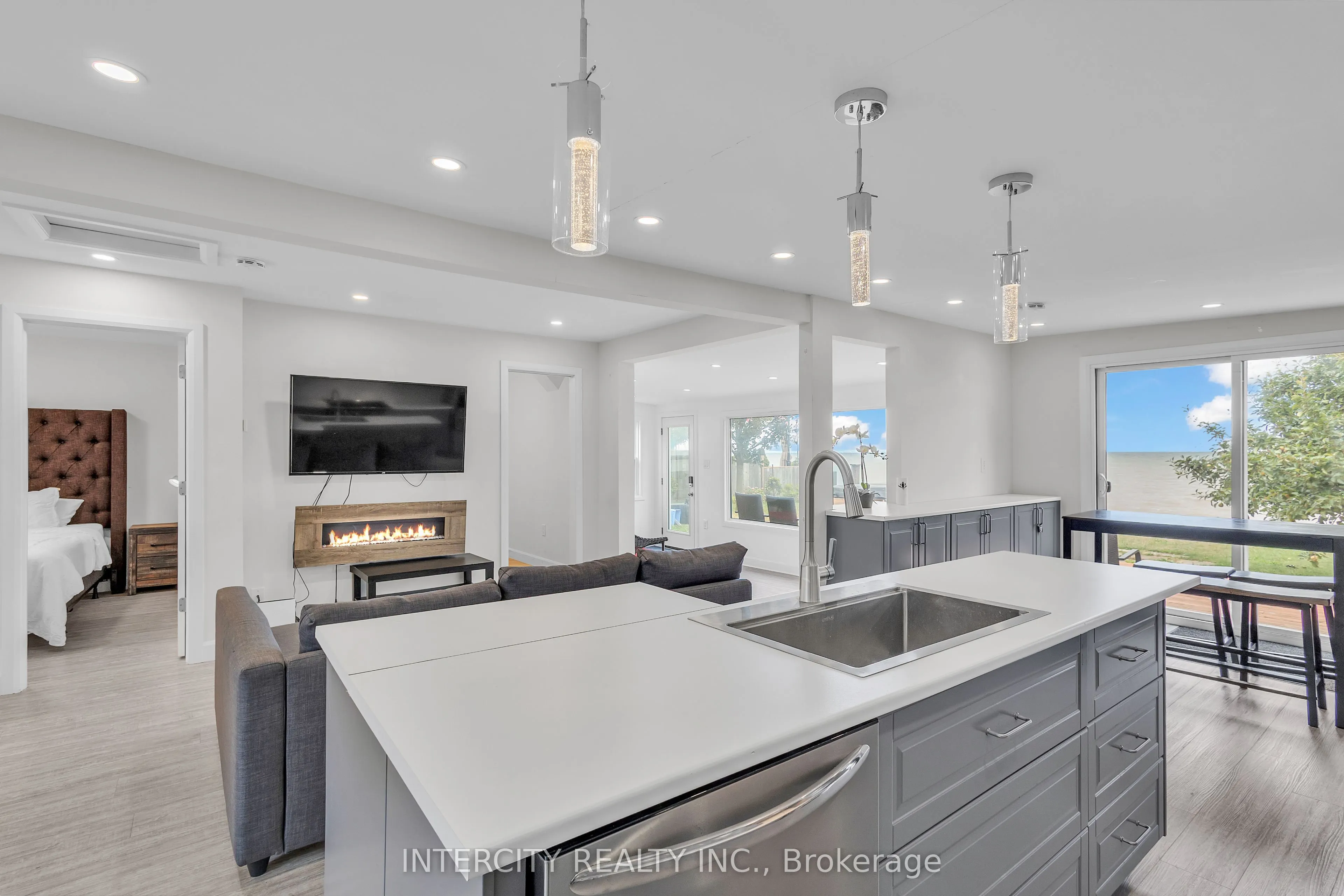 24 Trillium Avenue