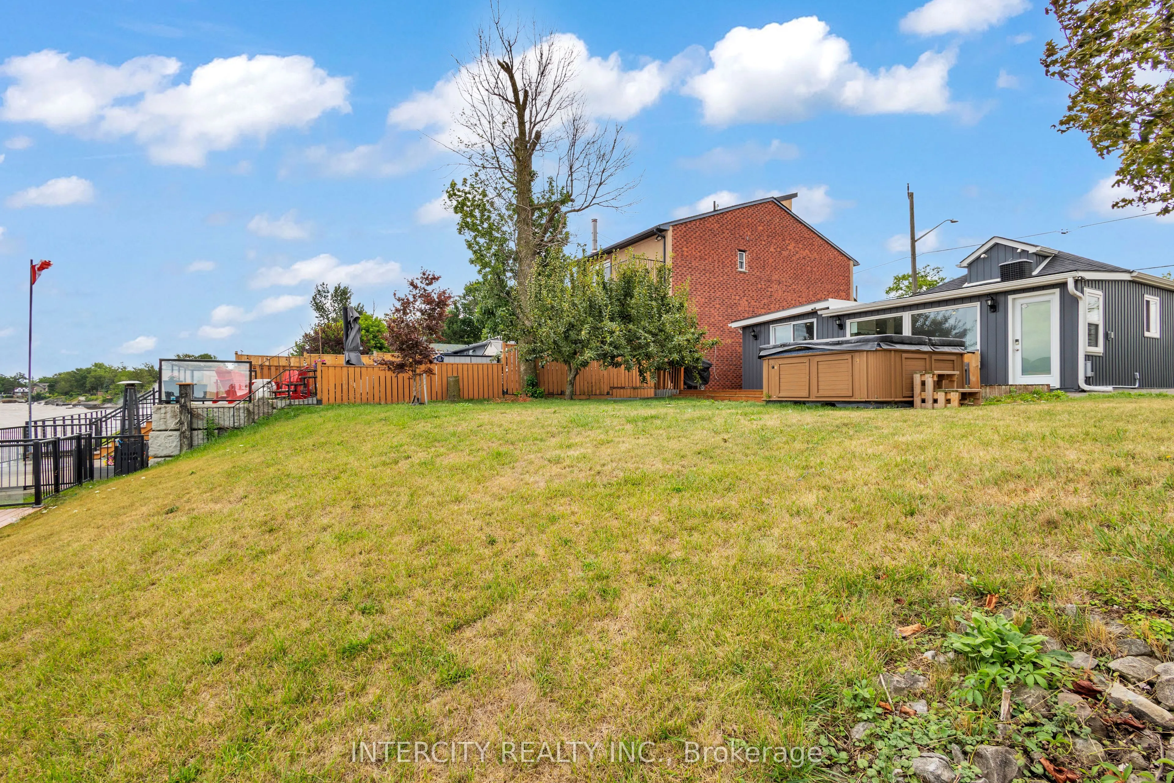 24 Trillium Avenue