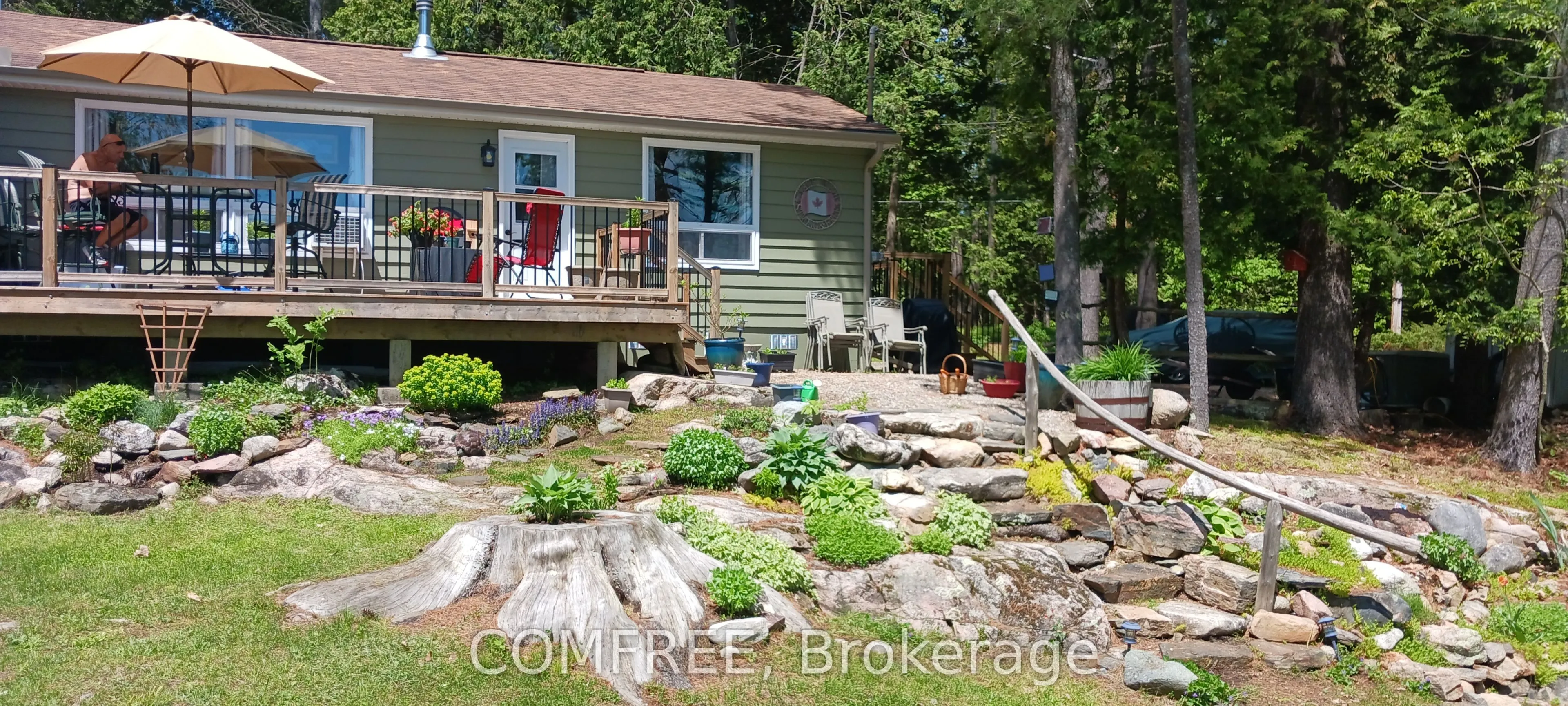 1005 Hoyle Lane W