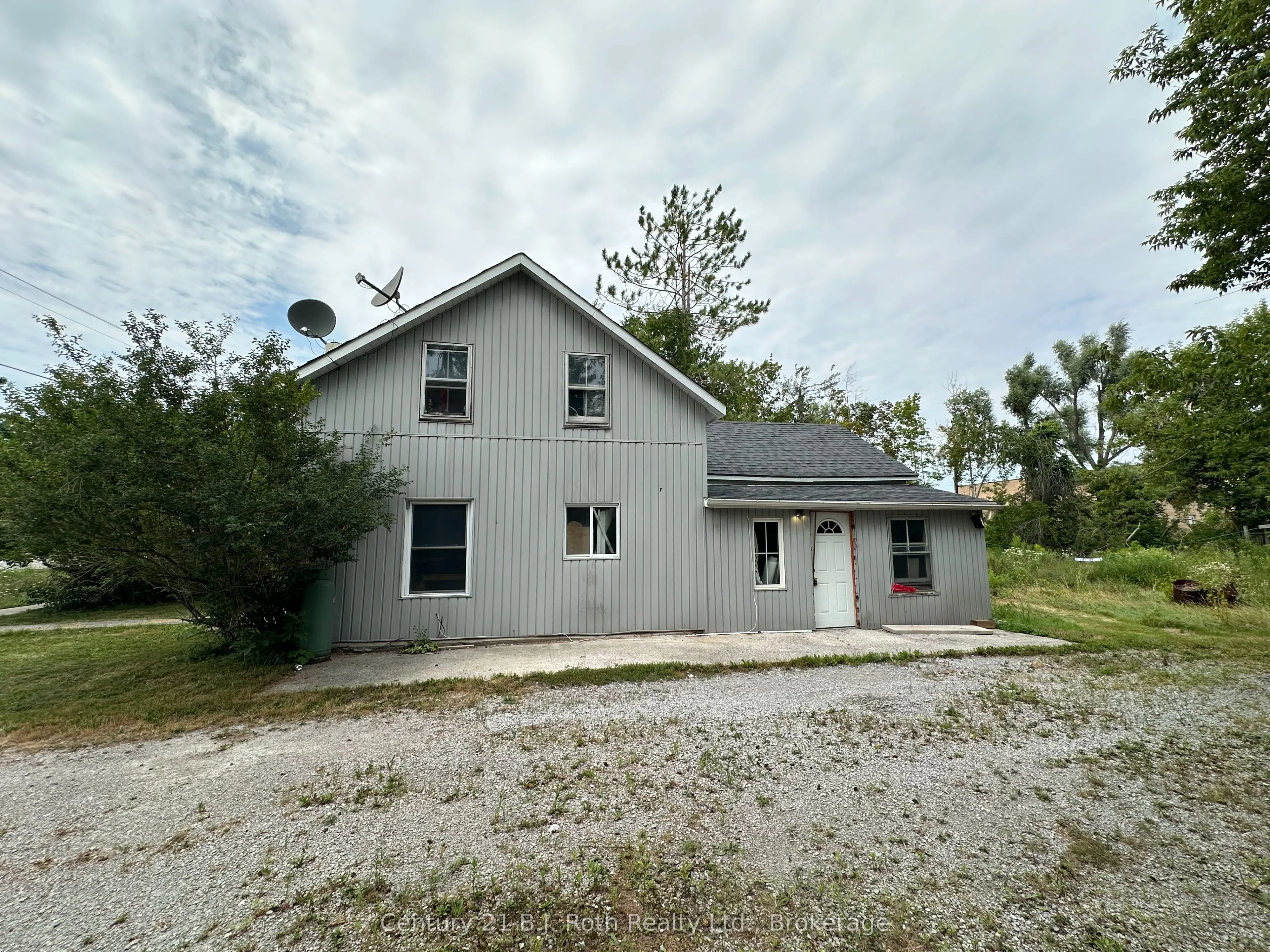 1740 Kirkfield Road