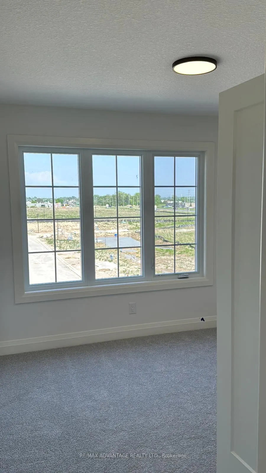 235 Kennington Way, #9