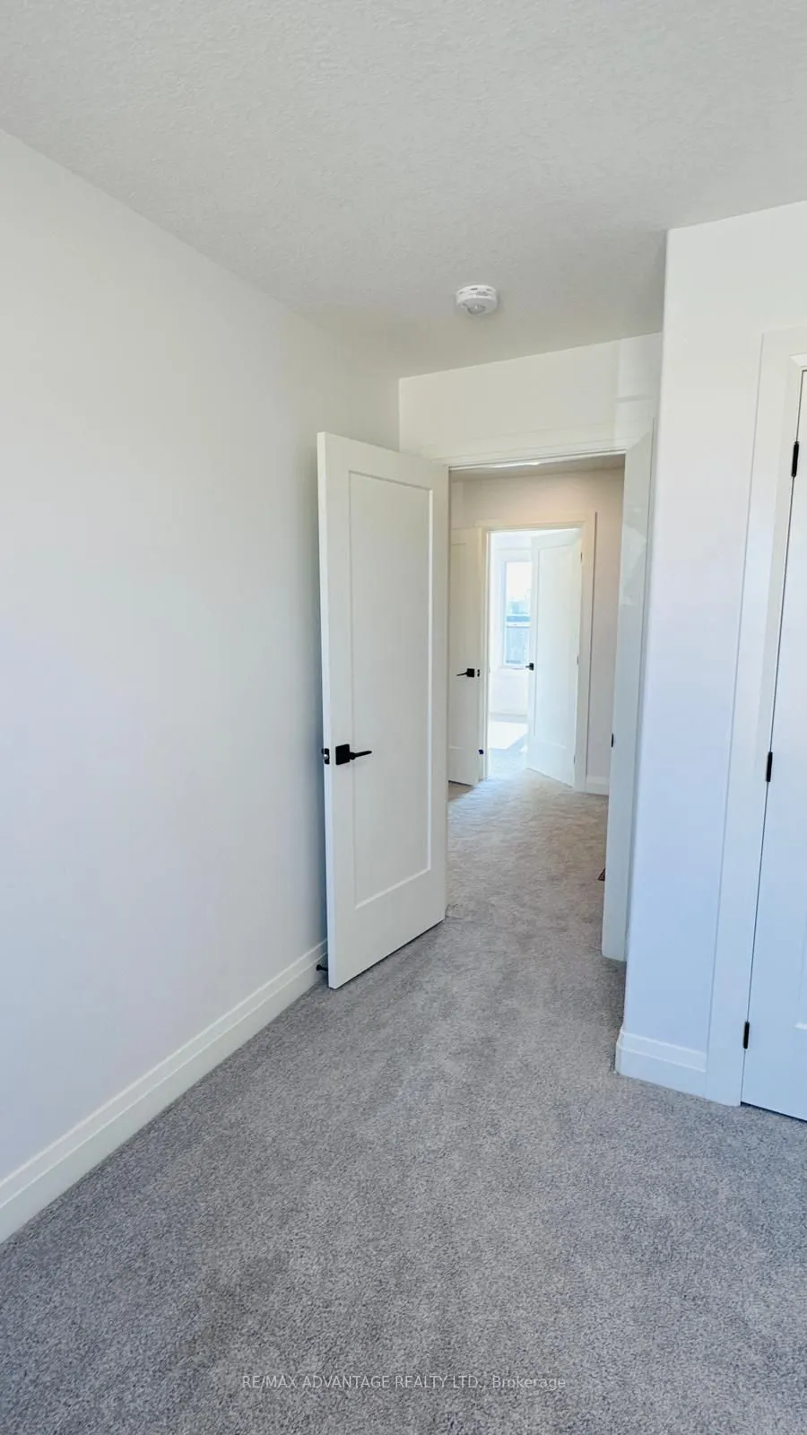 235 Kennington Way, #9