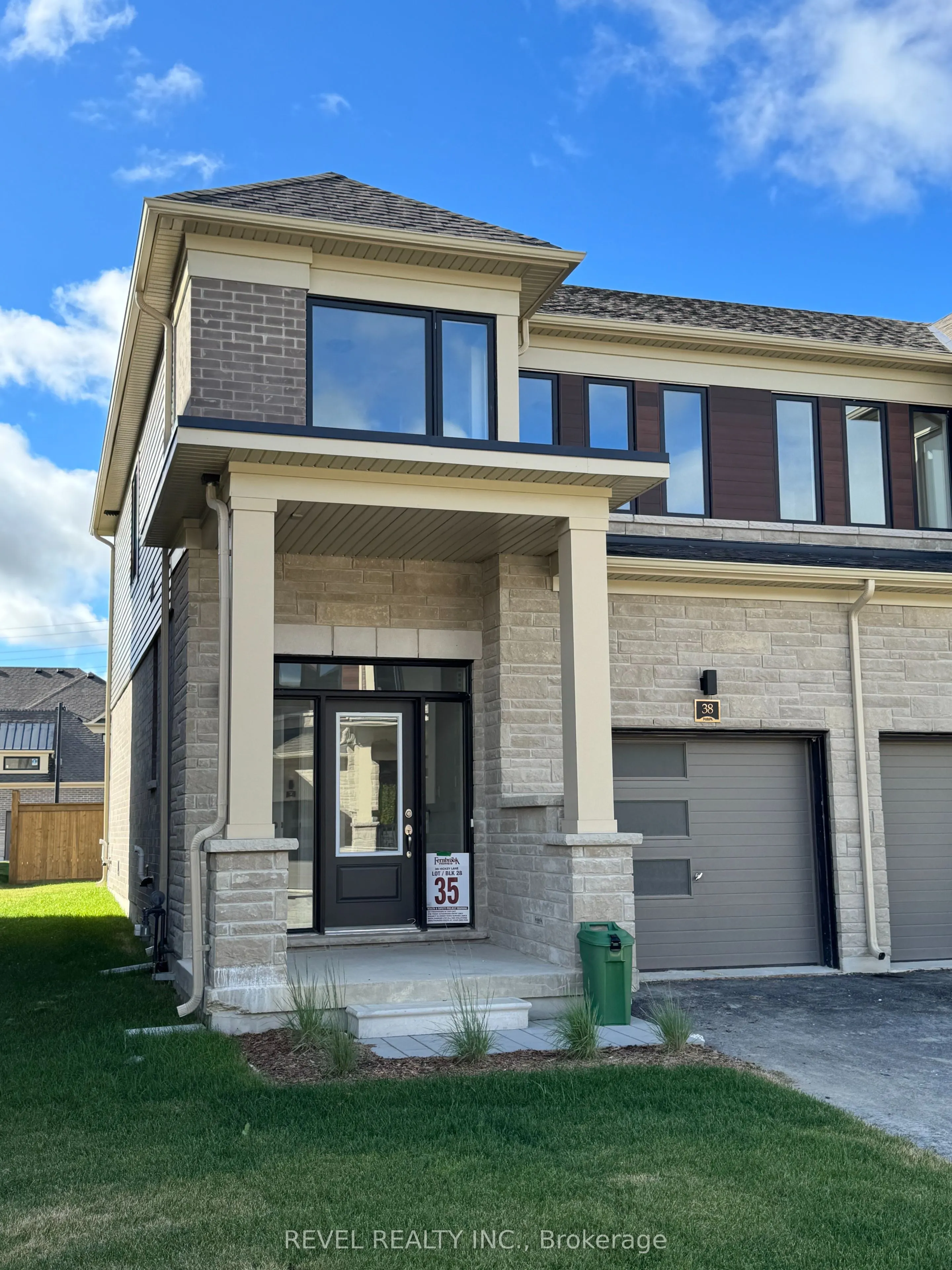 38 Hickey Lane