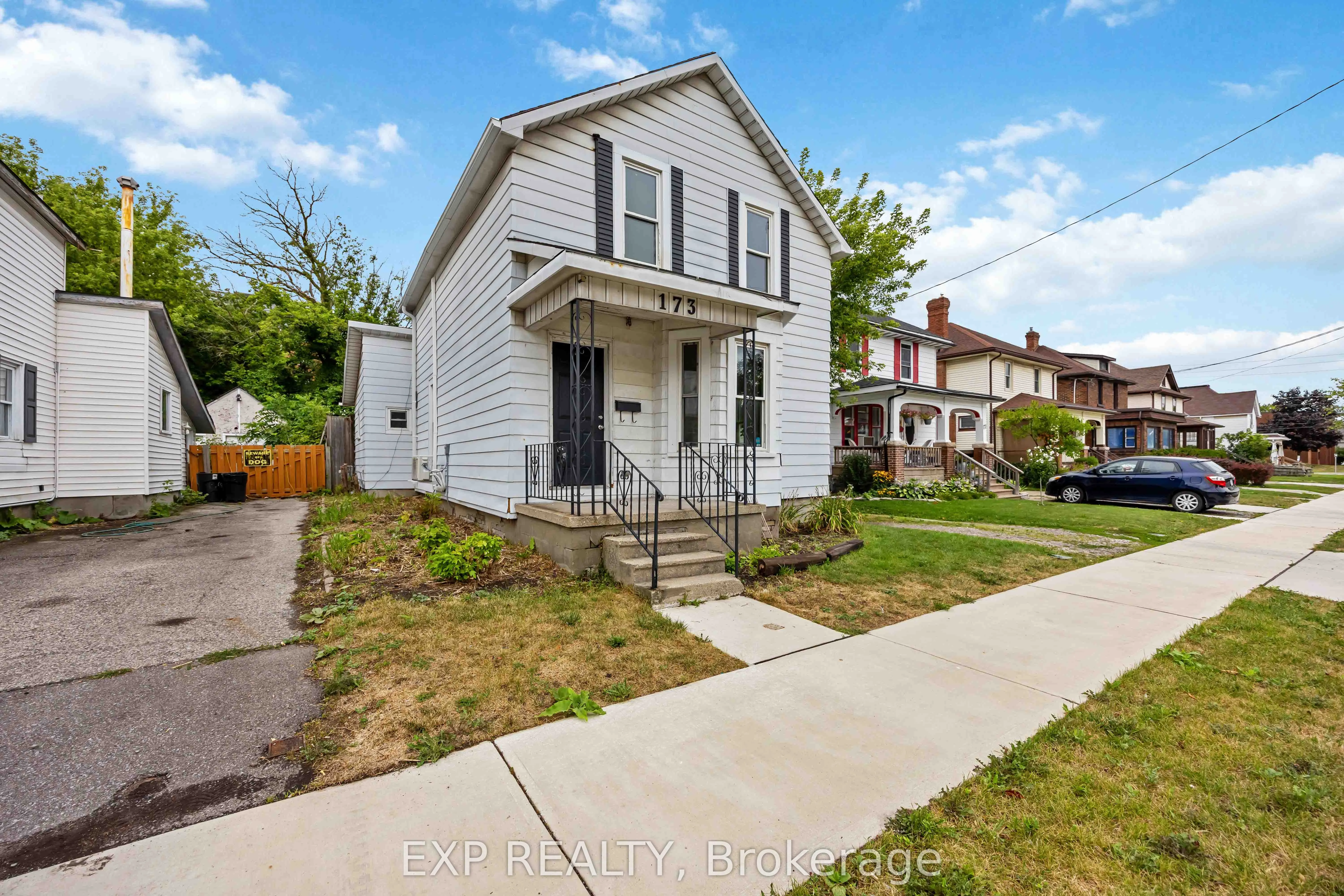 173 Brock Street S