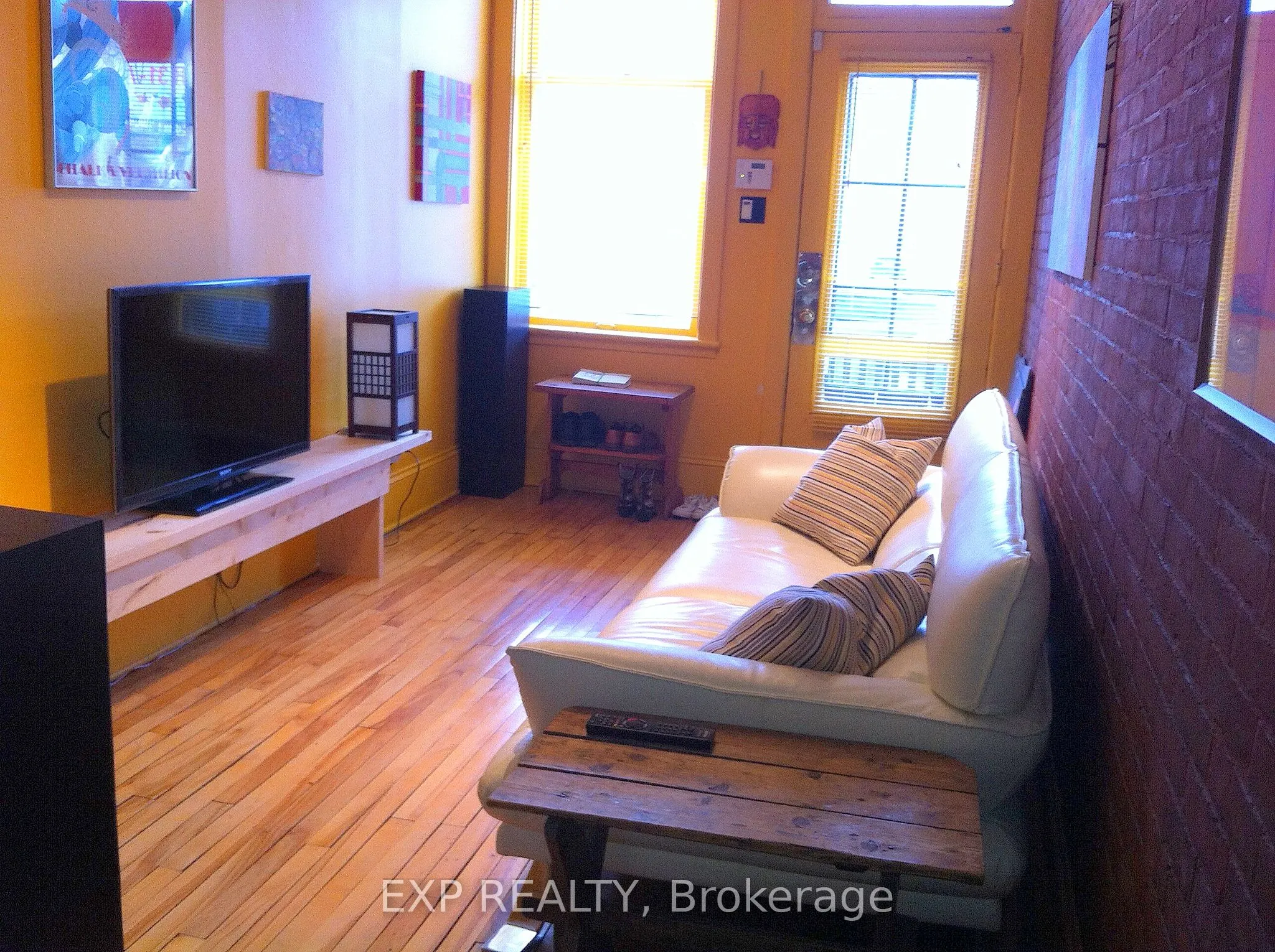 234 St Patrick Street W