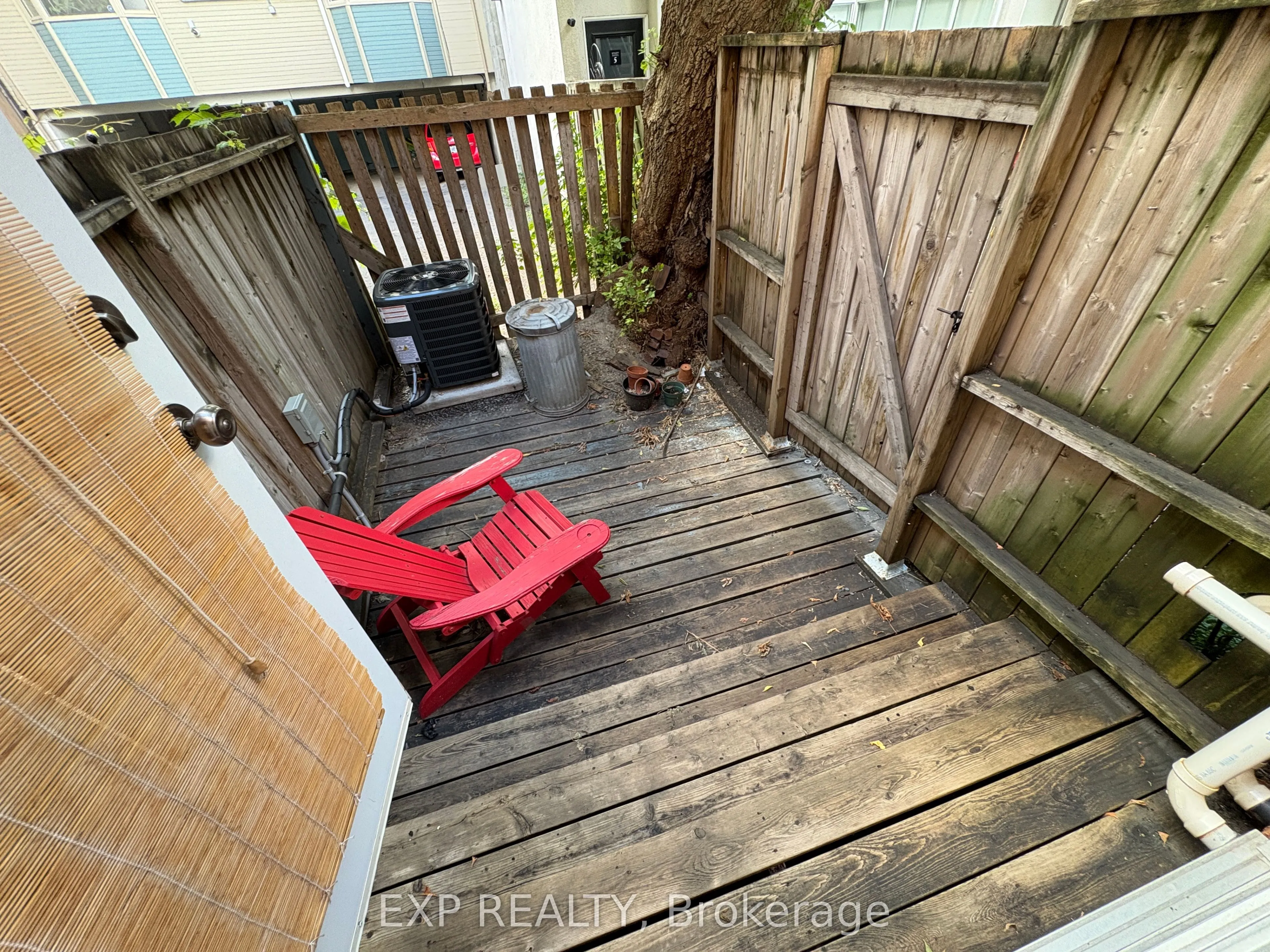 234 St Patrick Street W