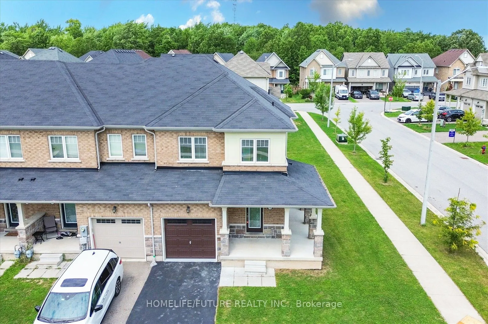 7741 White Pine Crescent