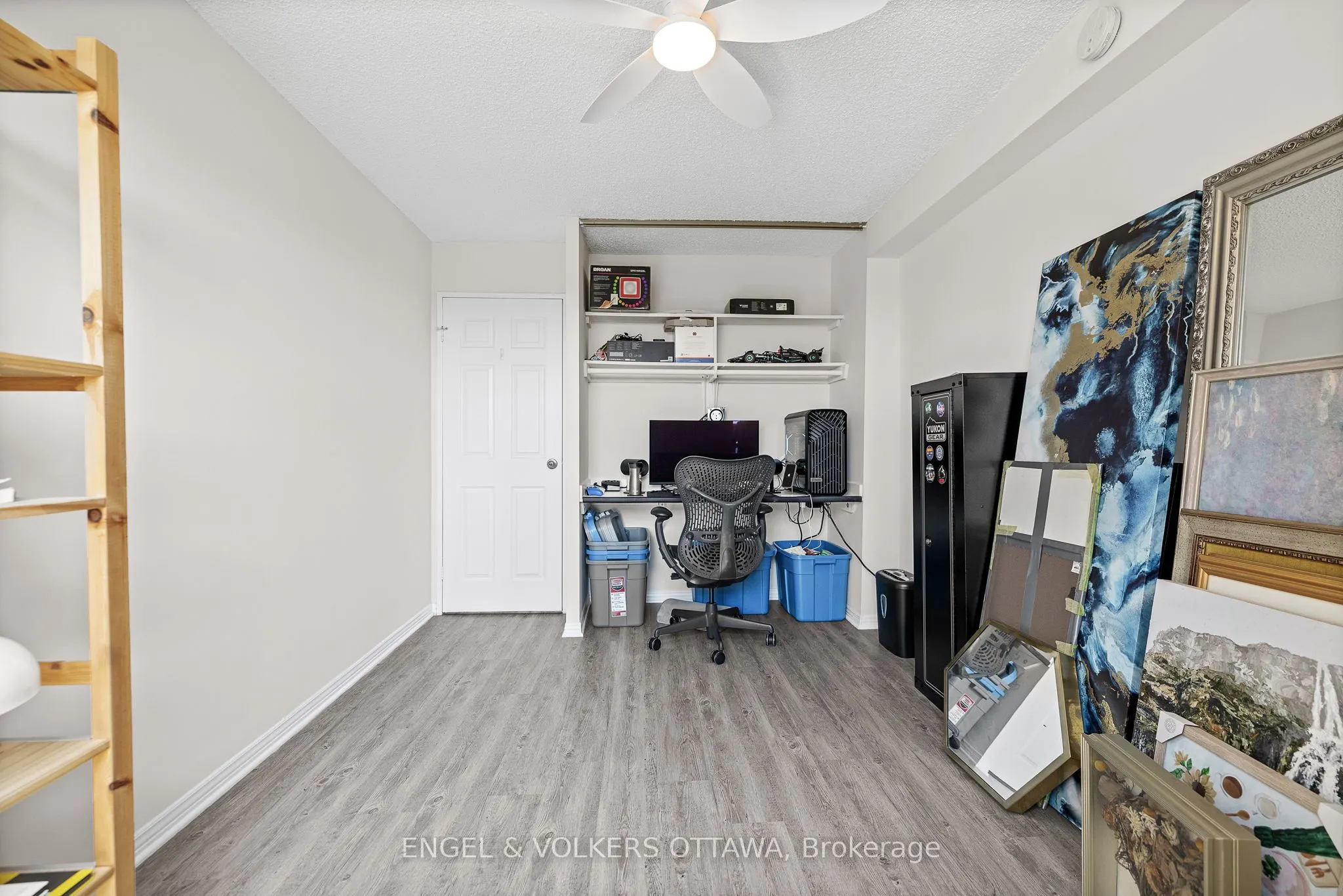 665 Bathgate Drive, #1404