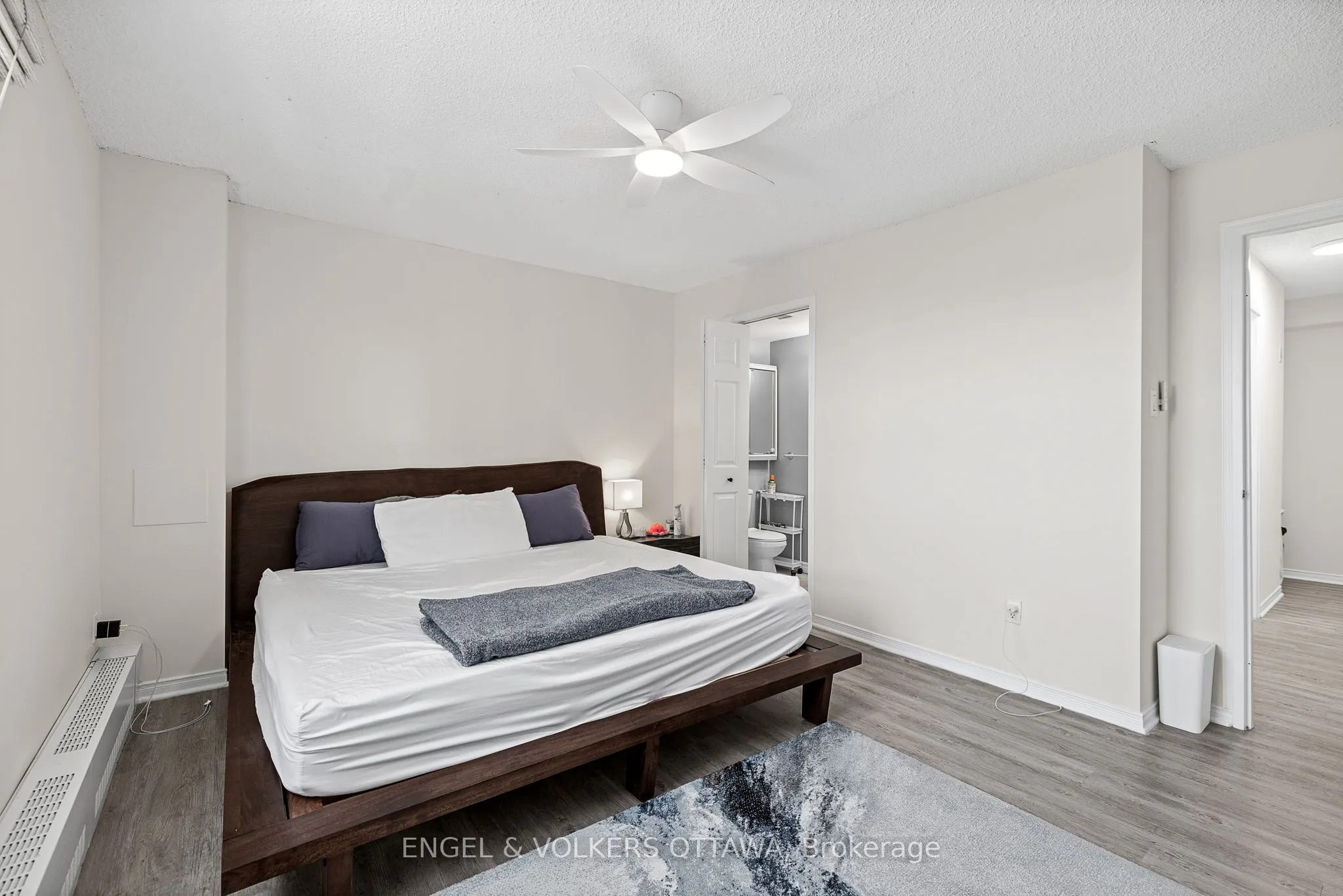 665 Bathgate Drive, #1404