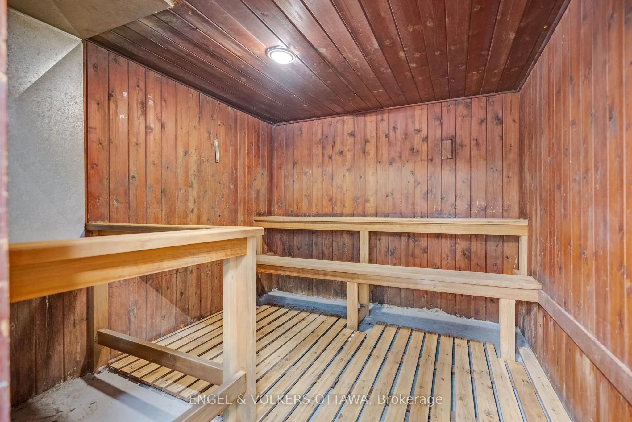 665 Bathgate Drive, #1404