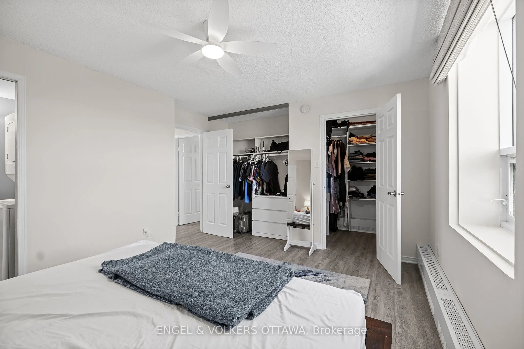 665 Bathgate Drive, #1404