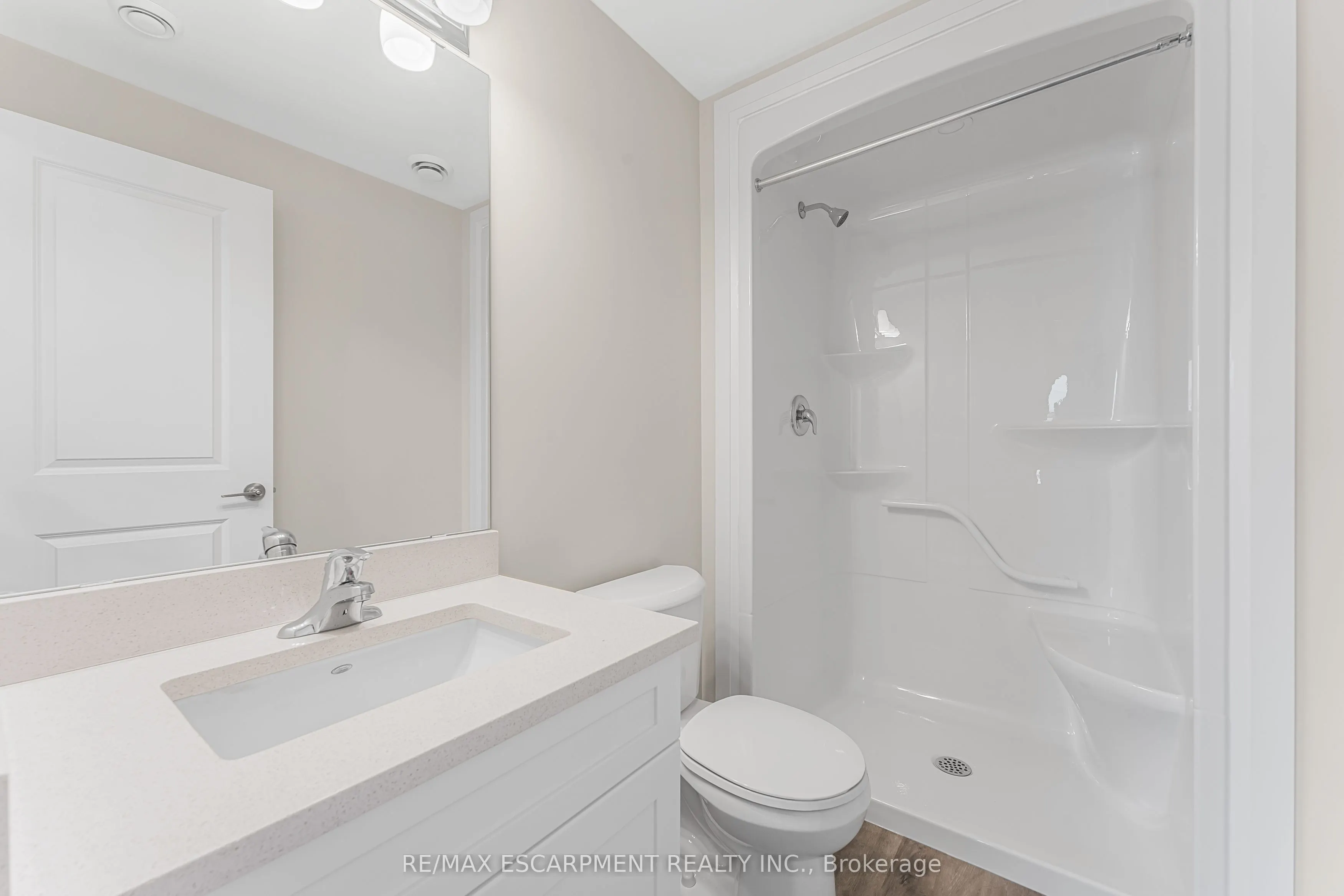118 SUMMERSIDES Boulevard, #114