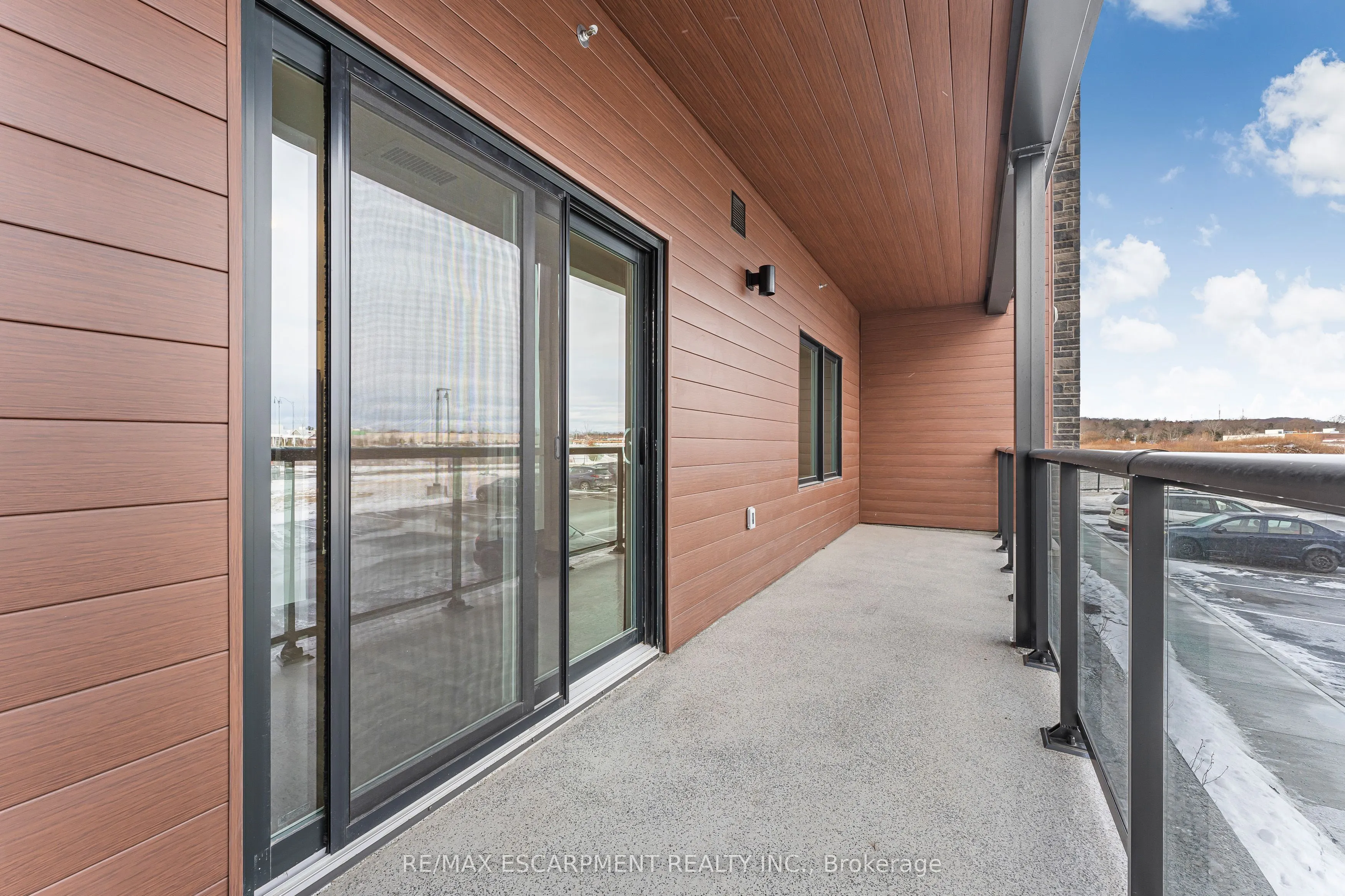 118 SUMMERSIDES Boulevard, #114