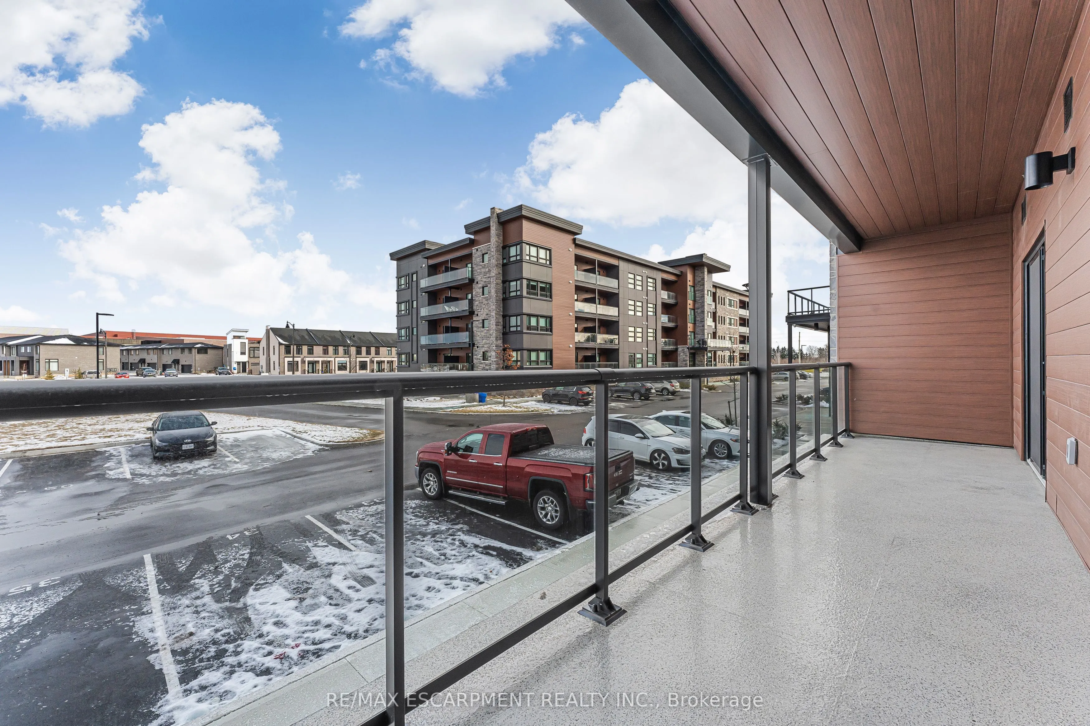 118 SUMMERSIDES Boulevard, #114