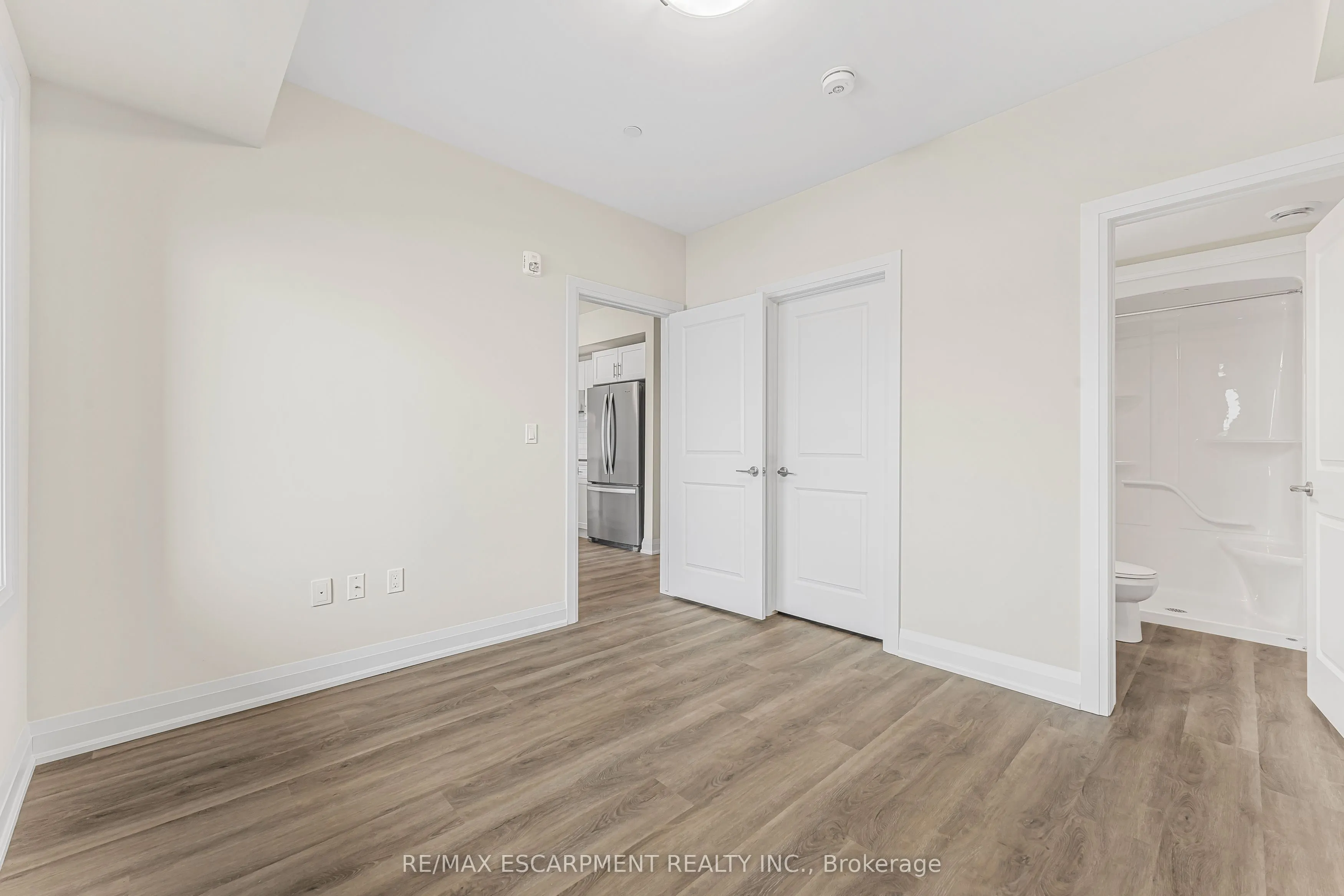 118 SUMMERSIDES Boulevard, #114