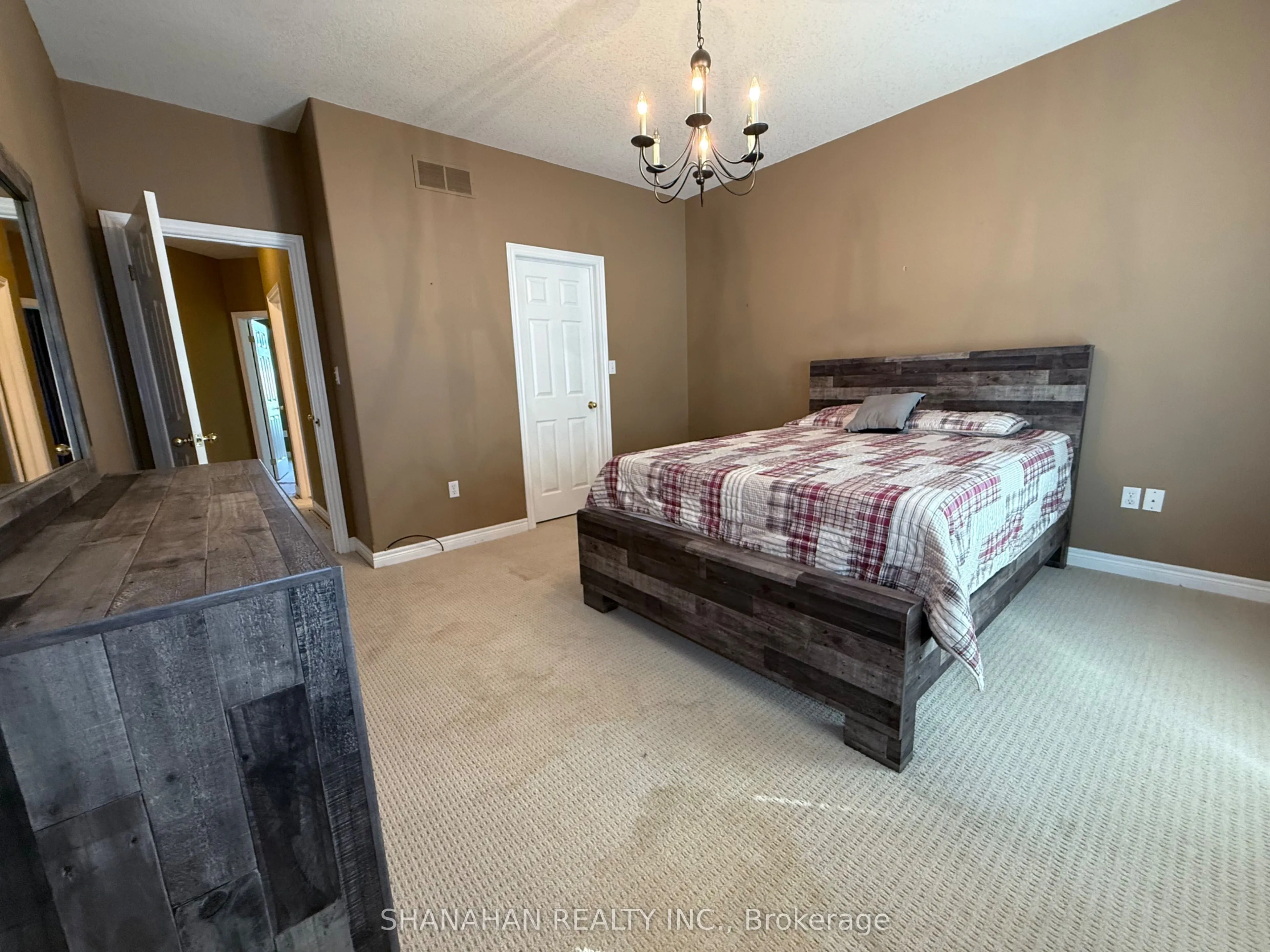 539 Country View Drive