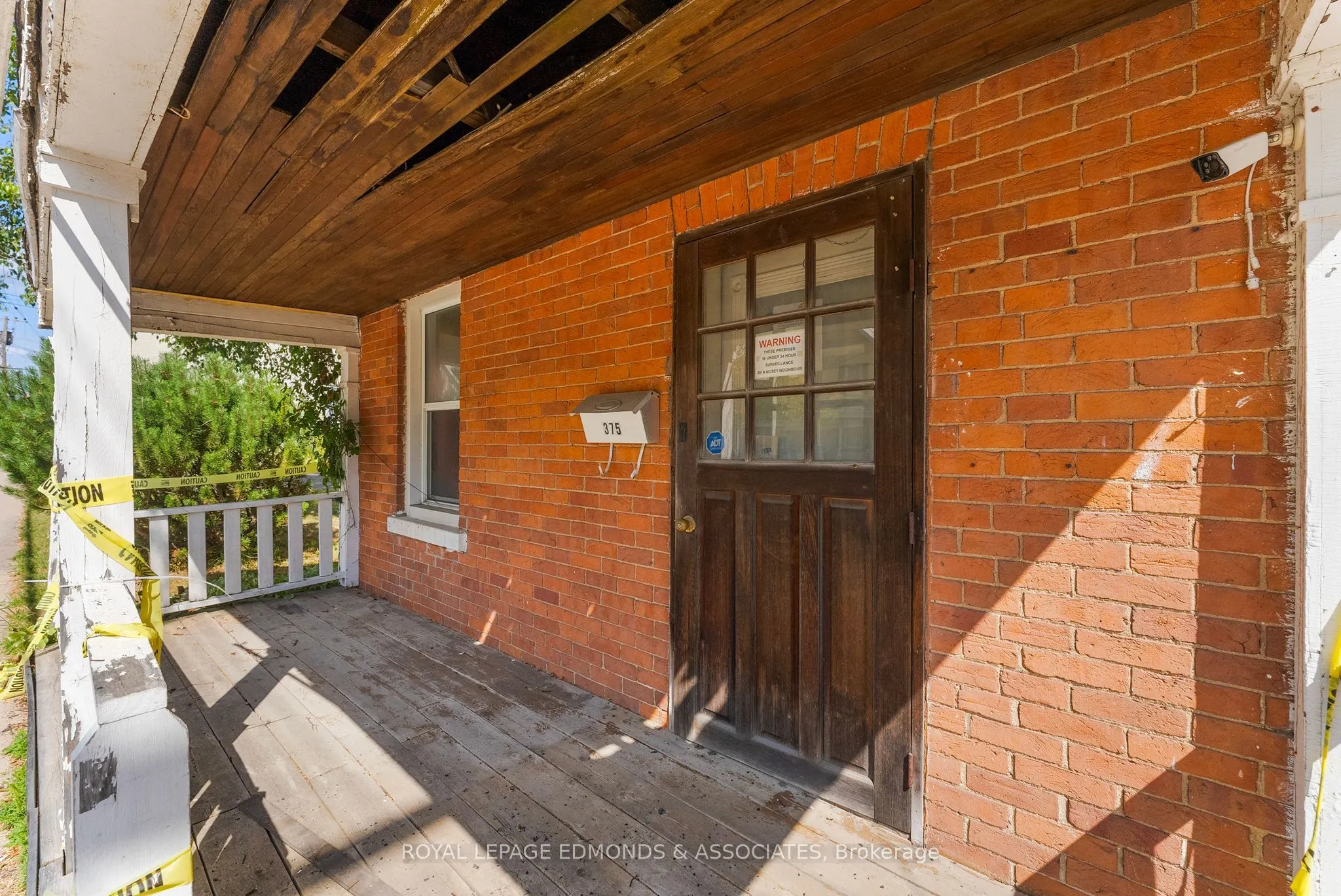 375 CHRISTIE Street
