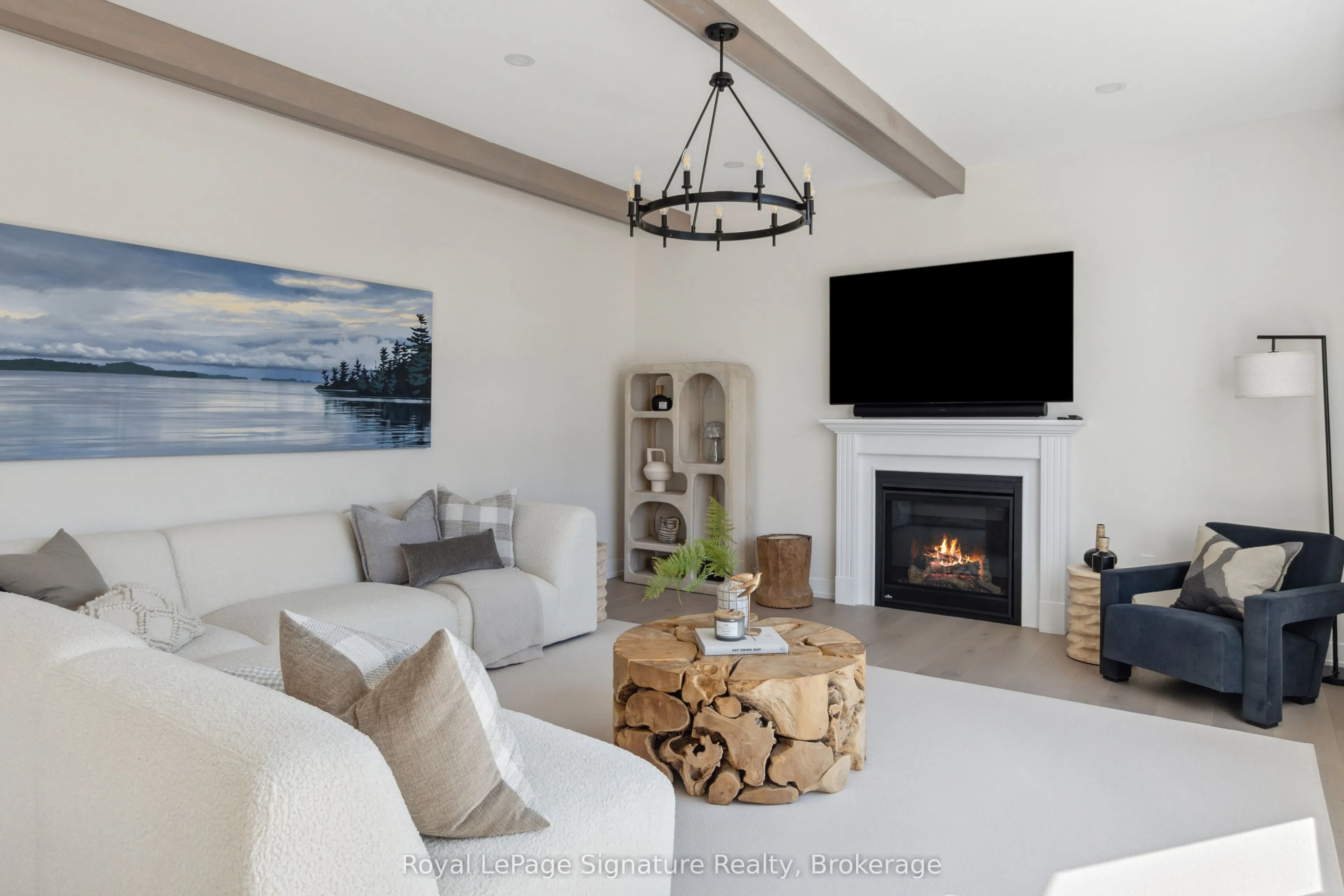 101 Cattail Crescent