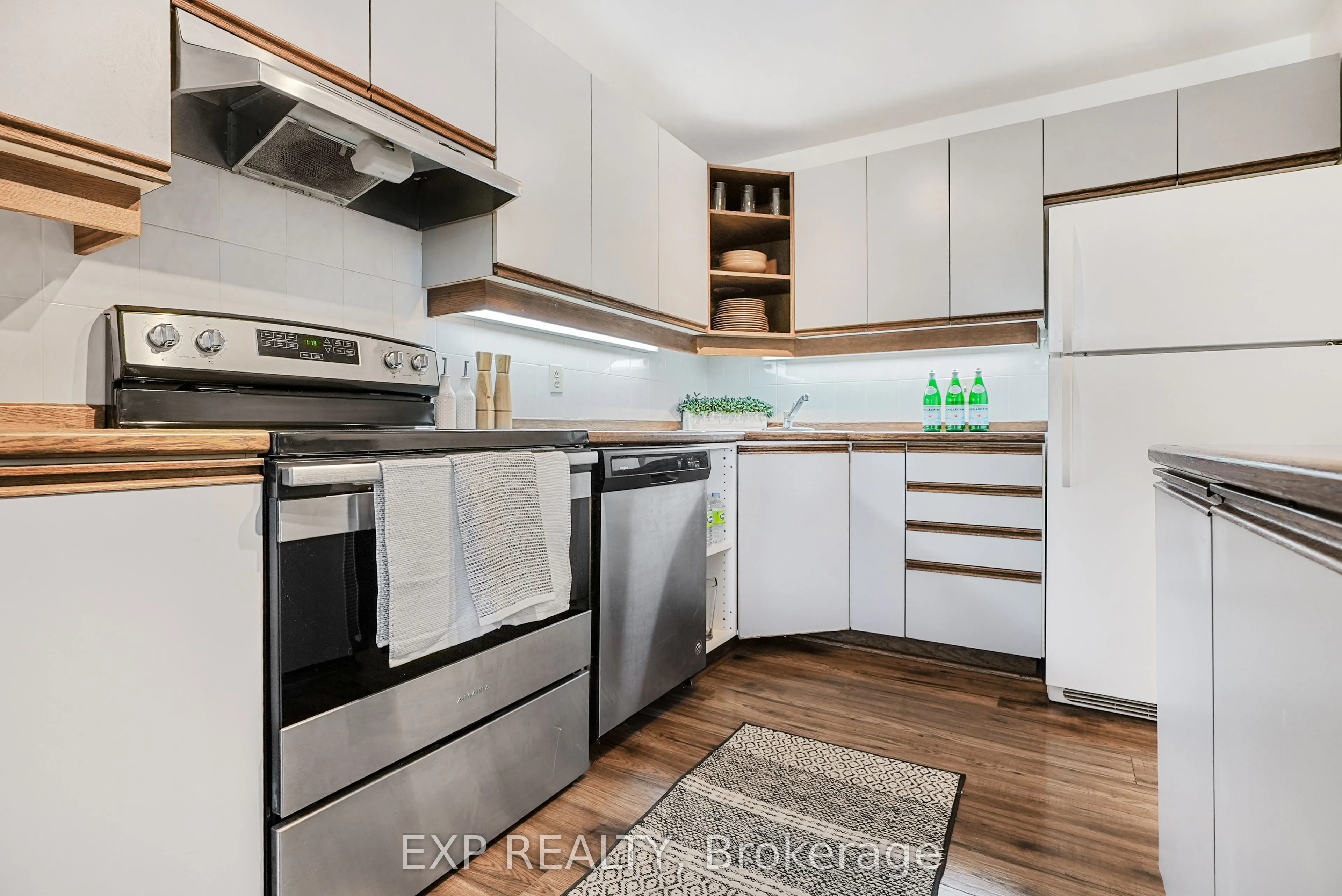 49 Mill Street, #6
