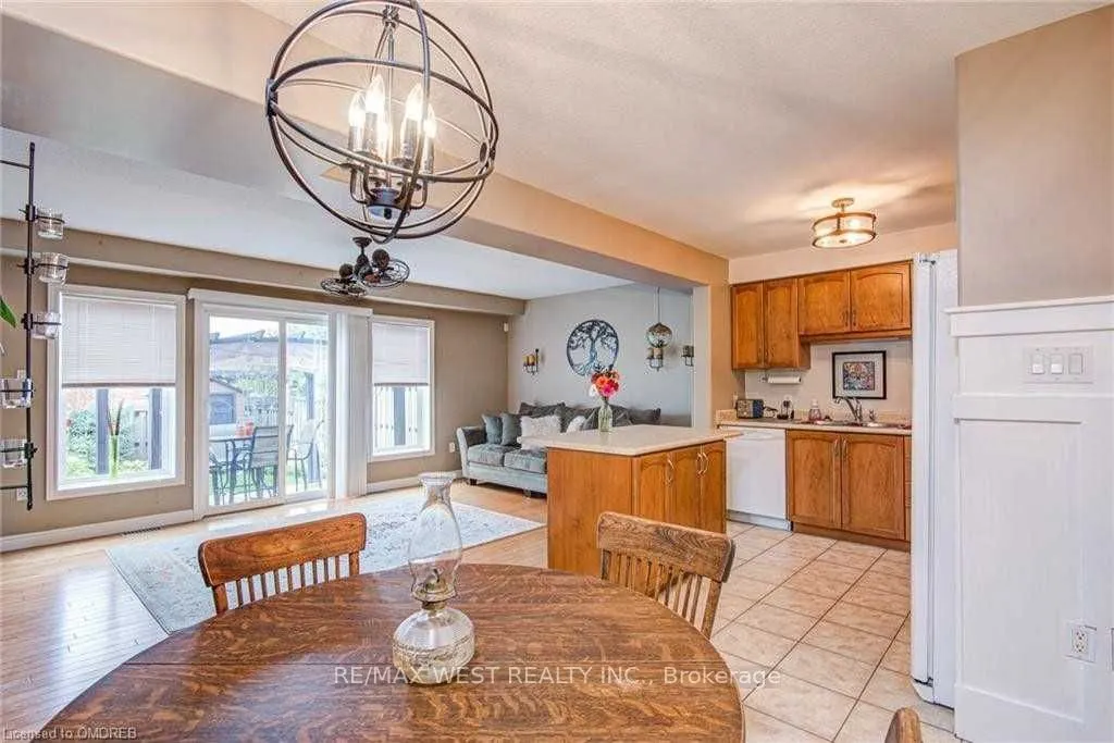 4475 Comfort Crescent
