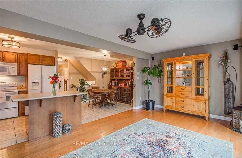 4475 Comfort Crescent