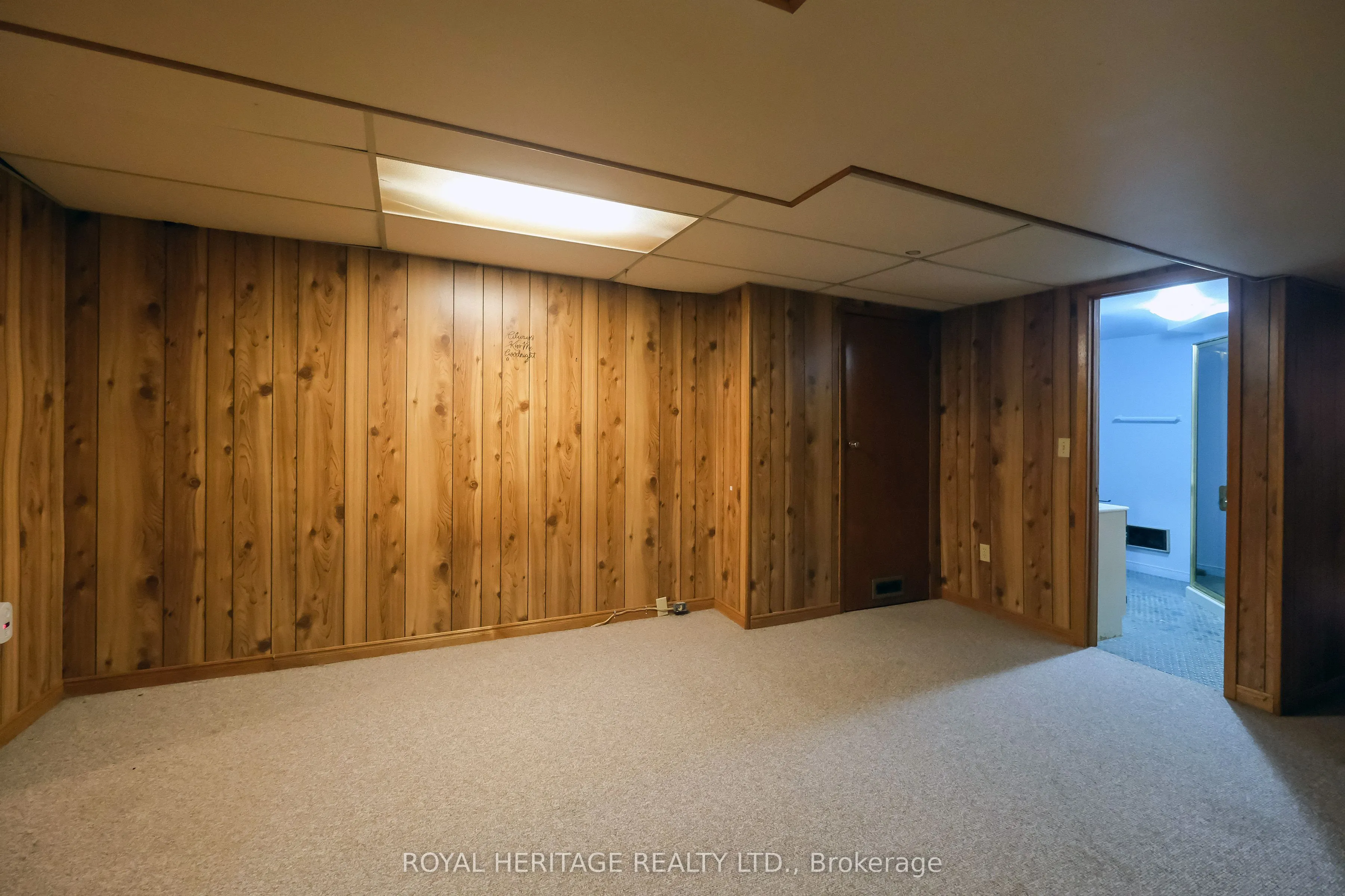 40 Rosewood Avenue