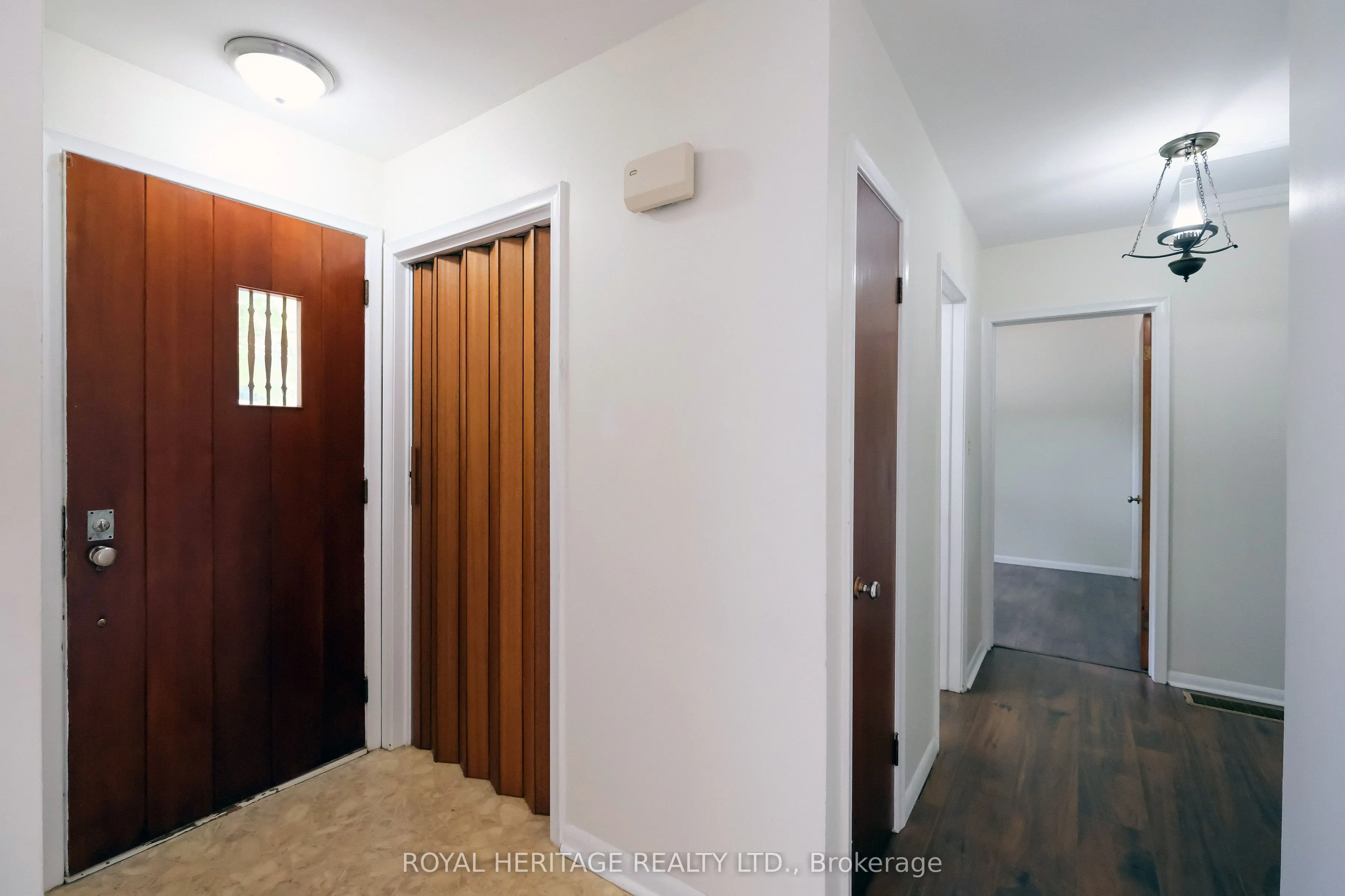 40 Rosewood Avenue