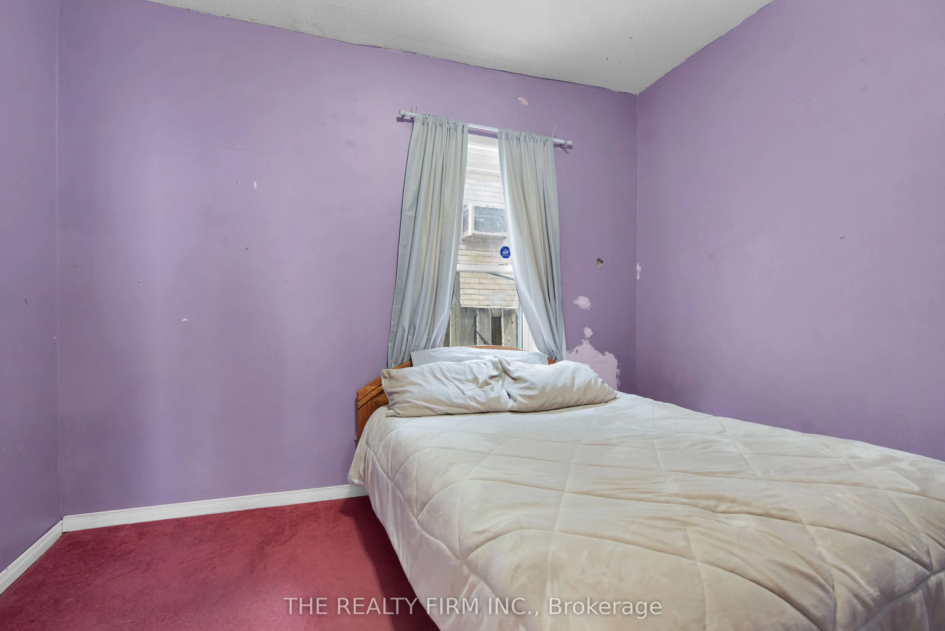 524 Simcoe Street