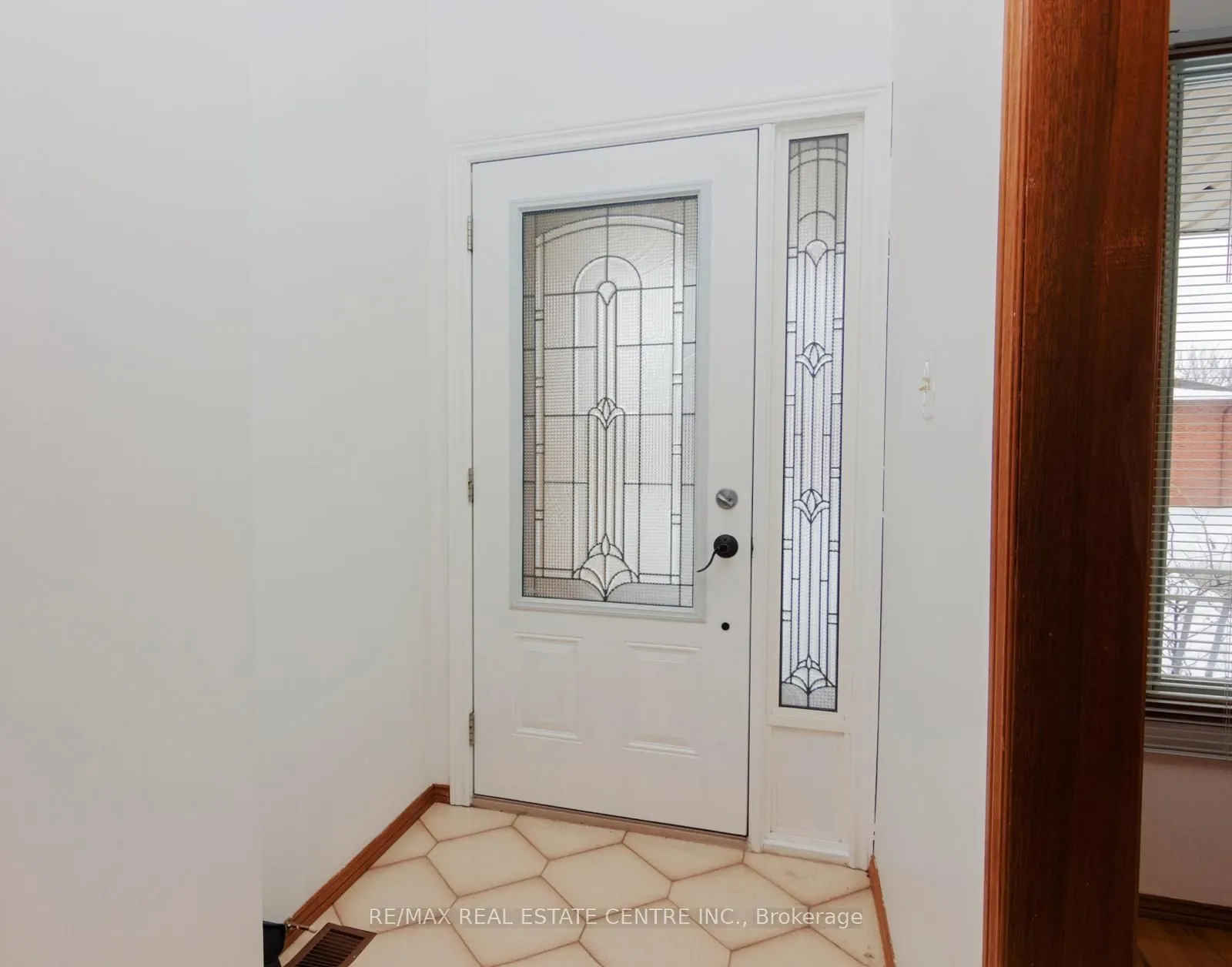 22 Glenhaven Drive, #Main