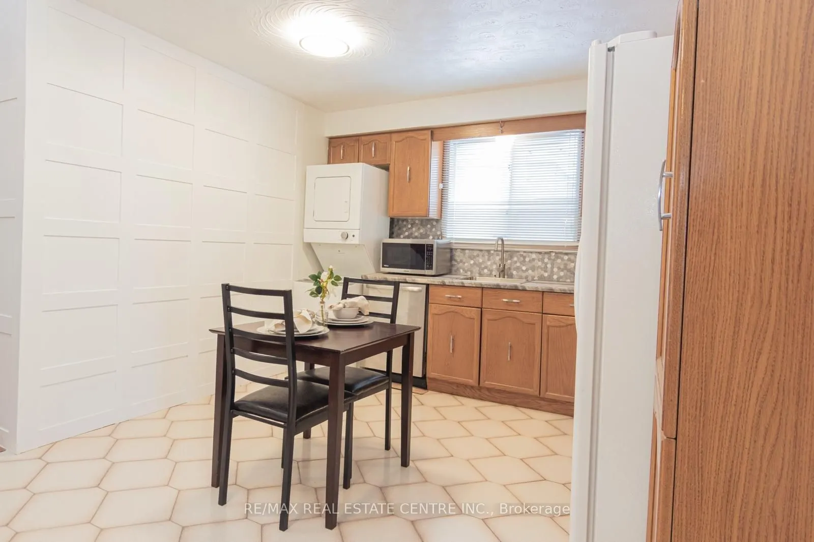 22 Glenhaven Drive, #Main