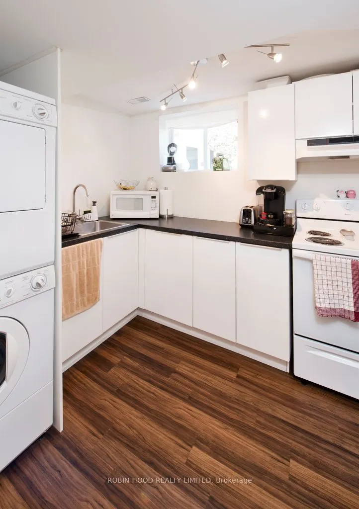200 Besserer Street, #1210