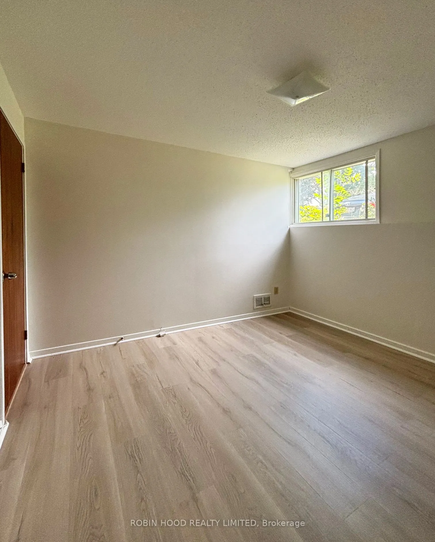 200 Besserer Street, #1210