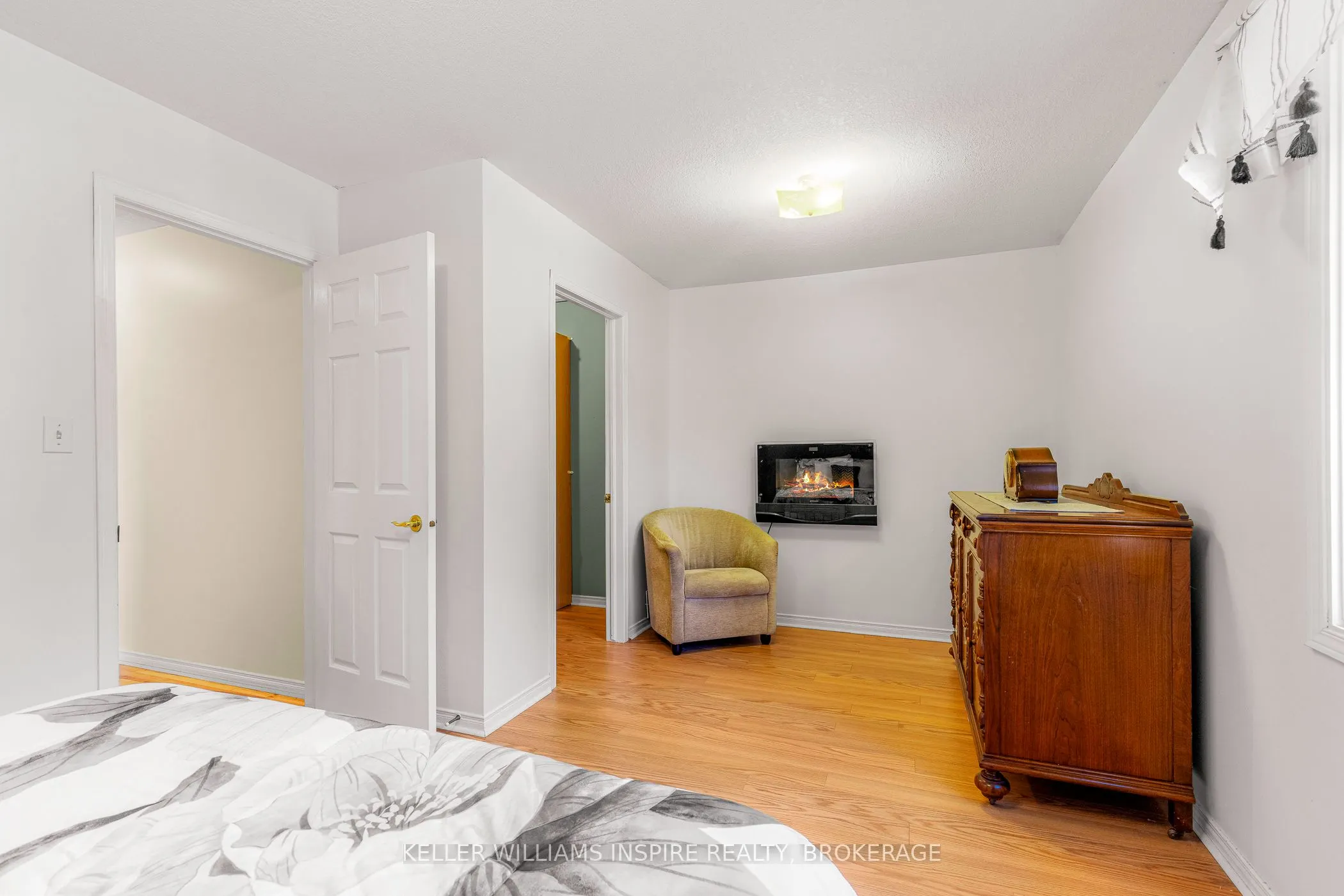 384 Dolshire Street