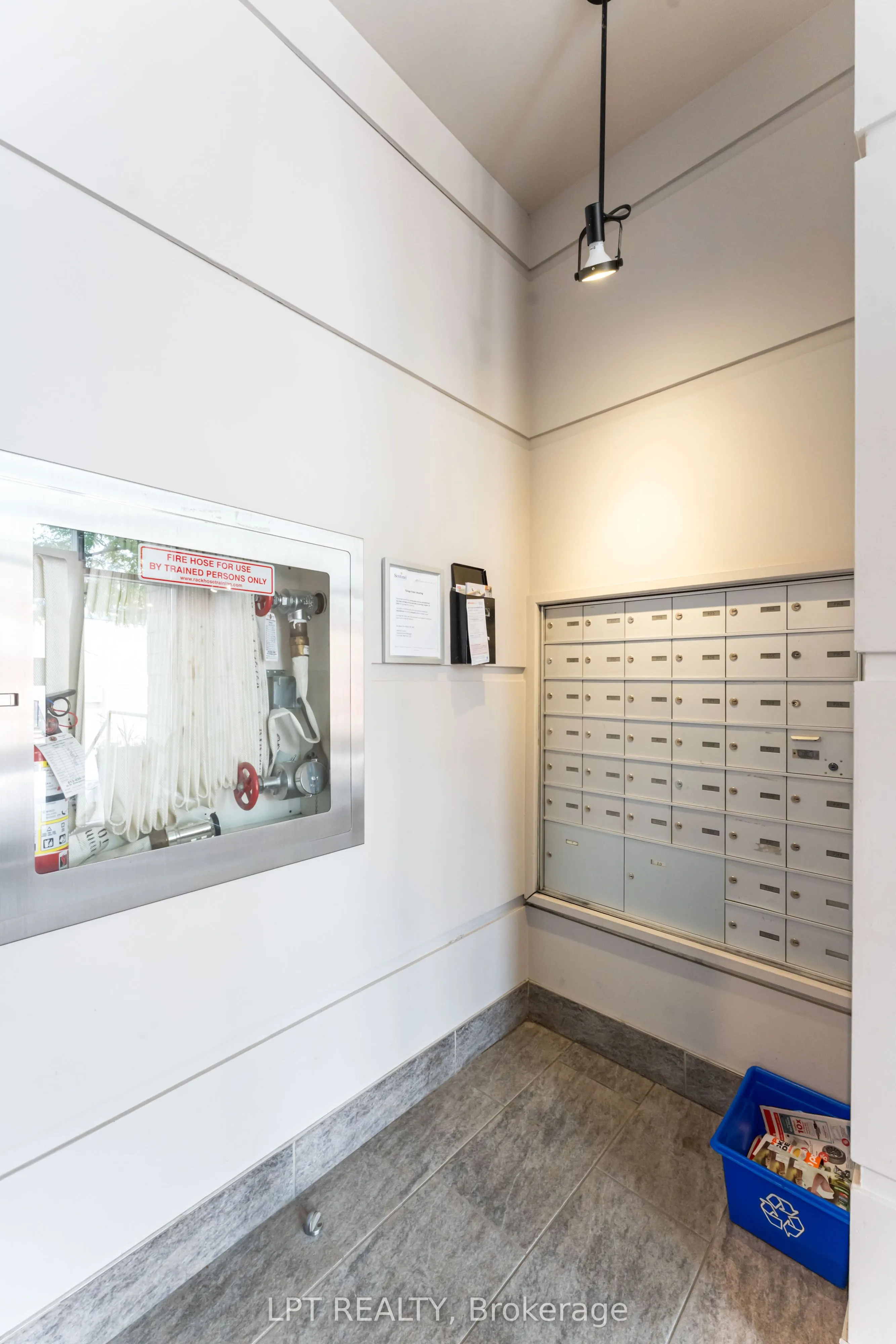 150 Caroline Avenue, #206