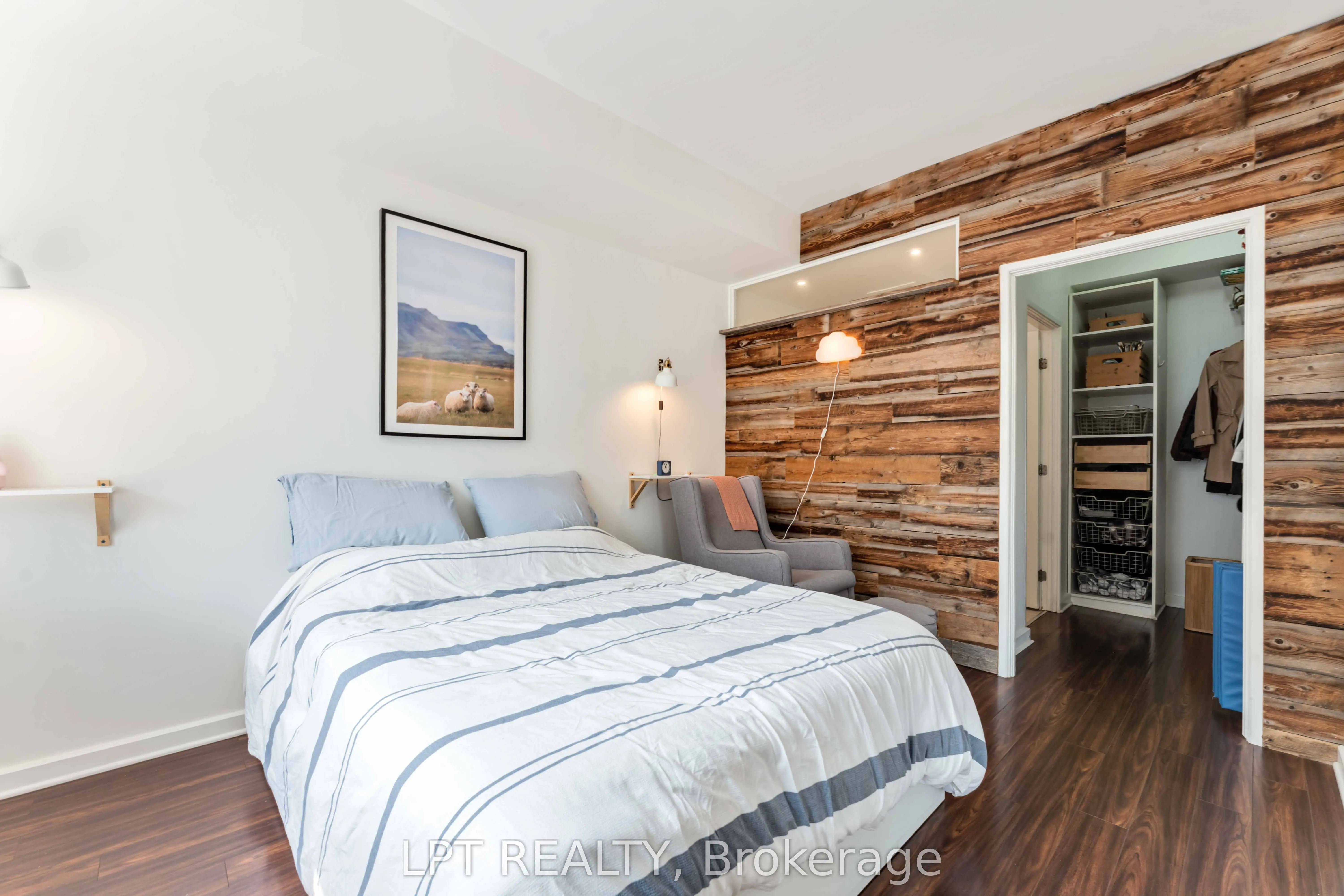 150 Caroline Avenue, #206