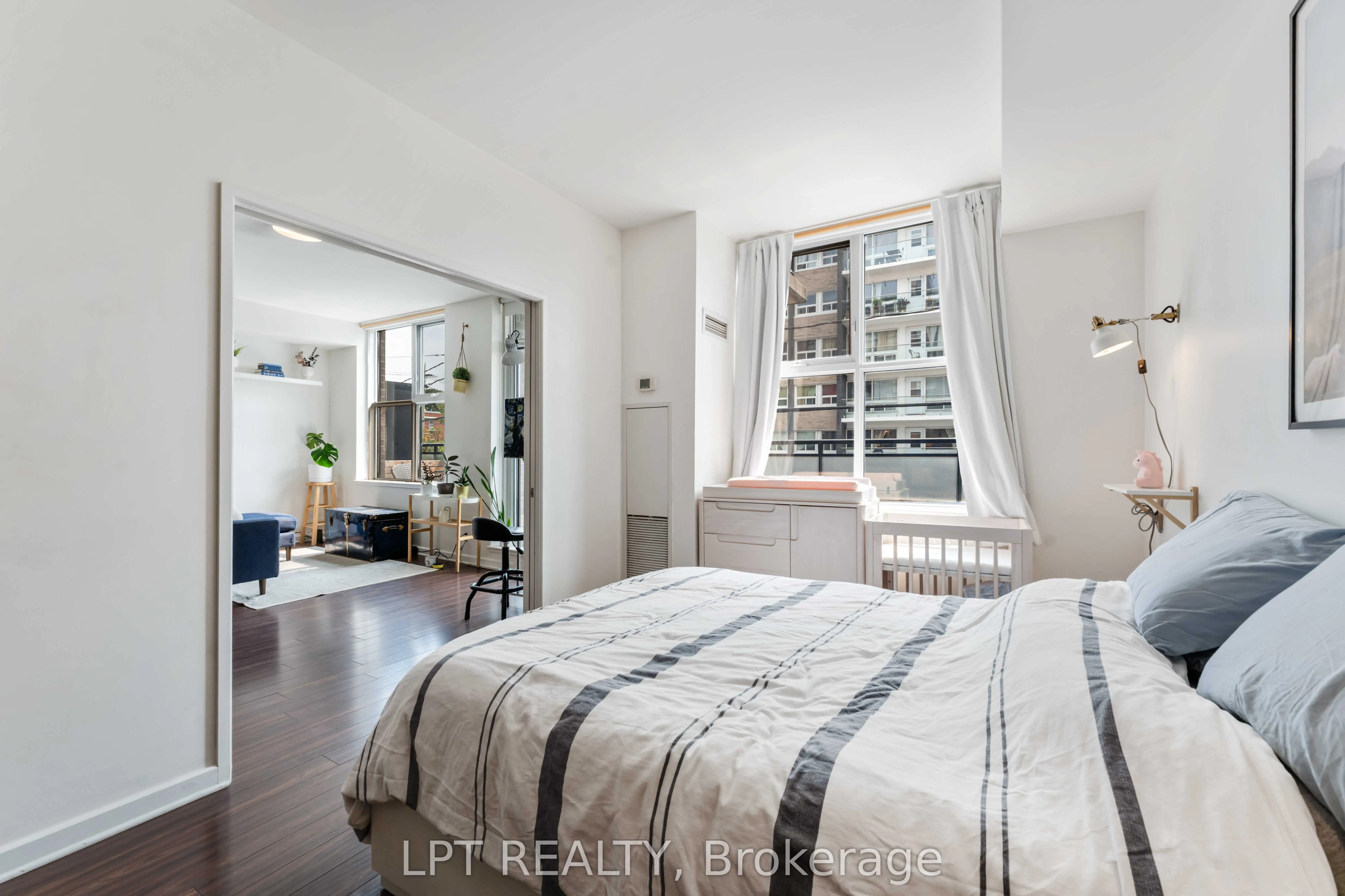 150 Caroline Avenue, #206