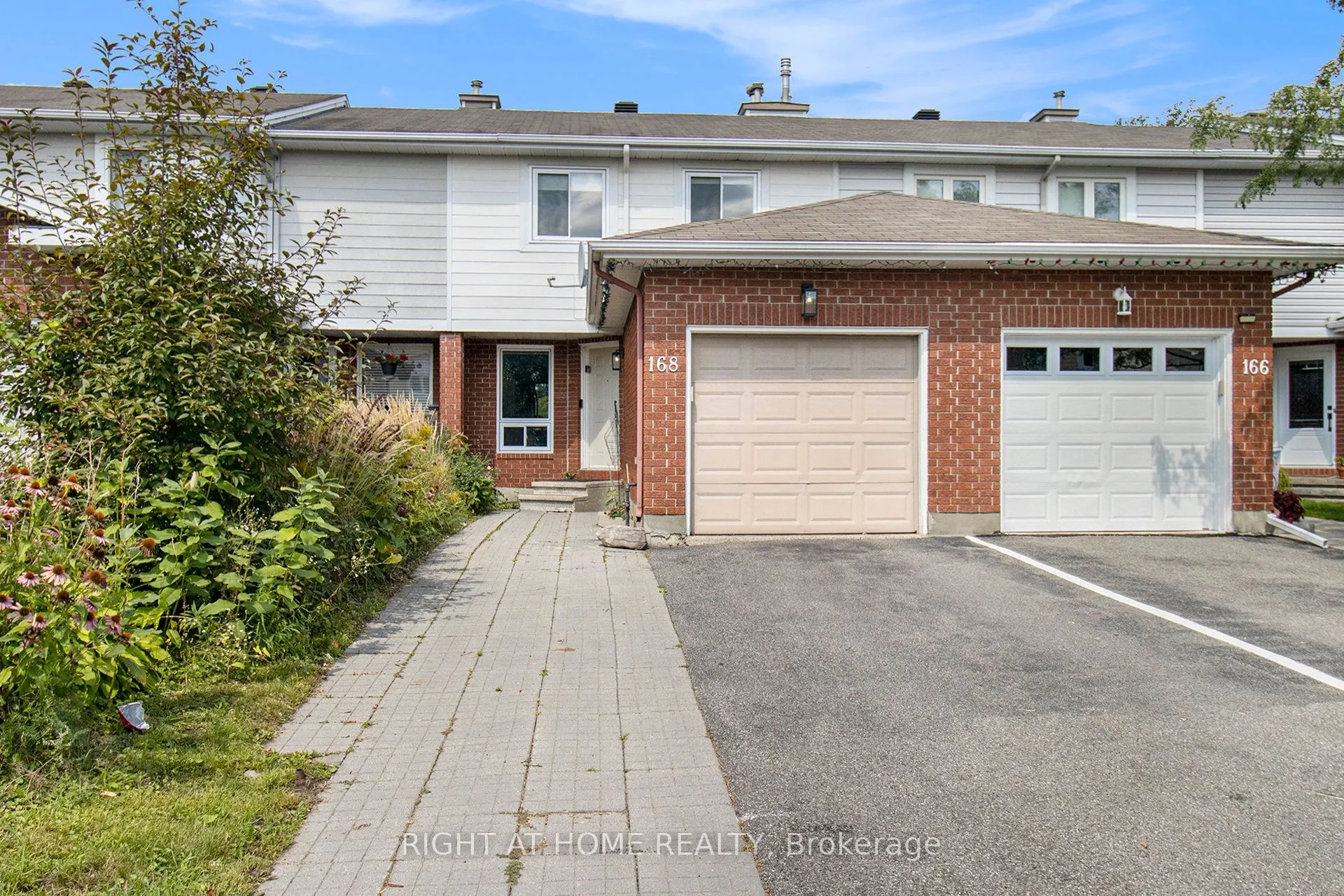 168 Huntersfield Drive