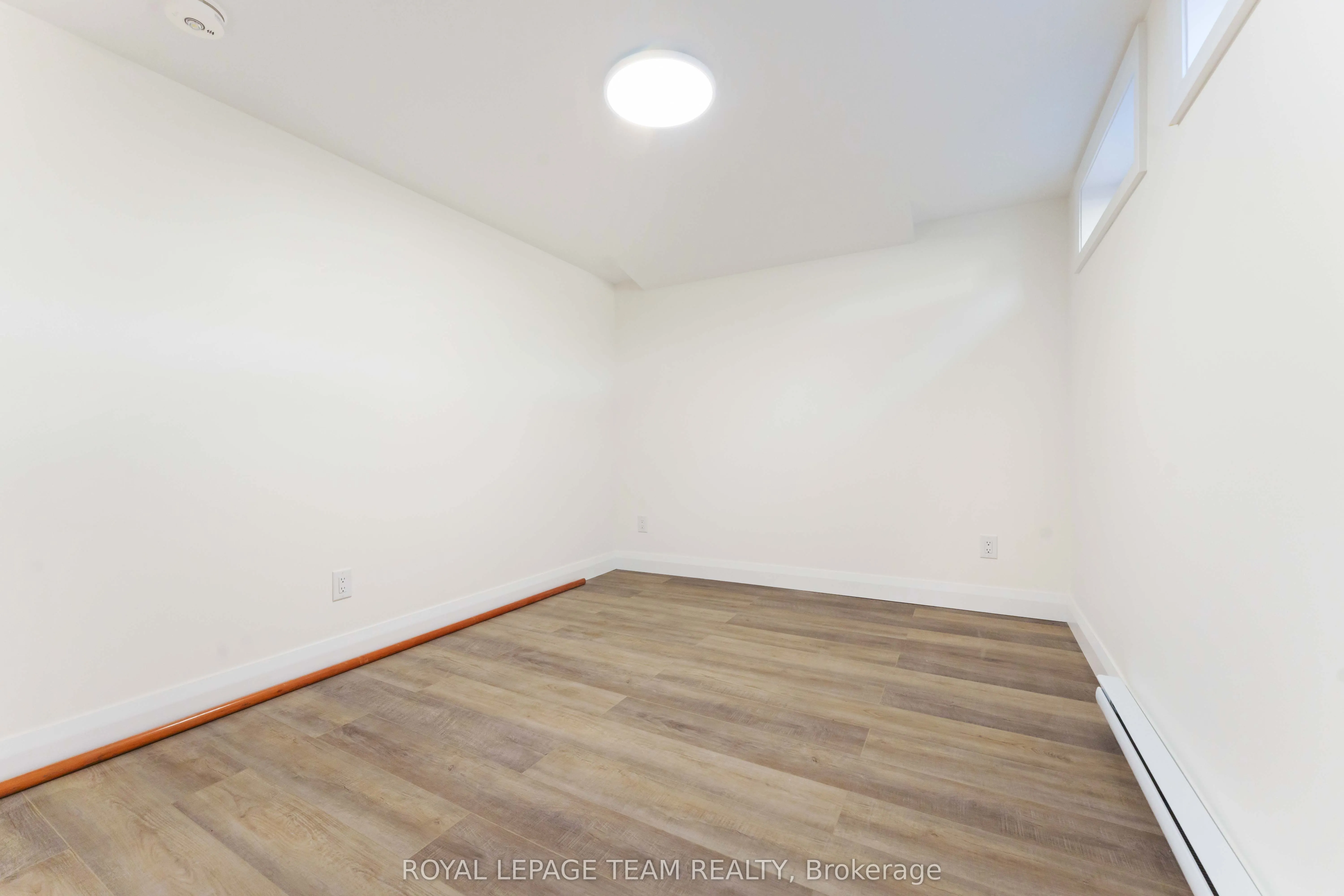 1587 Devon Street, ##2