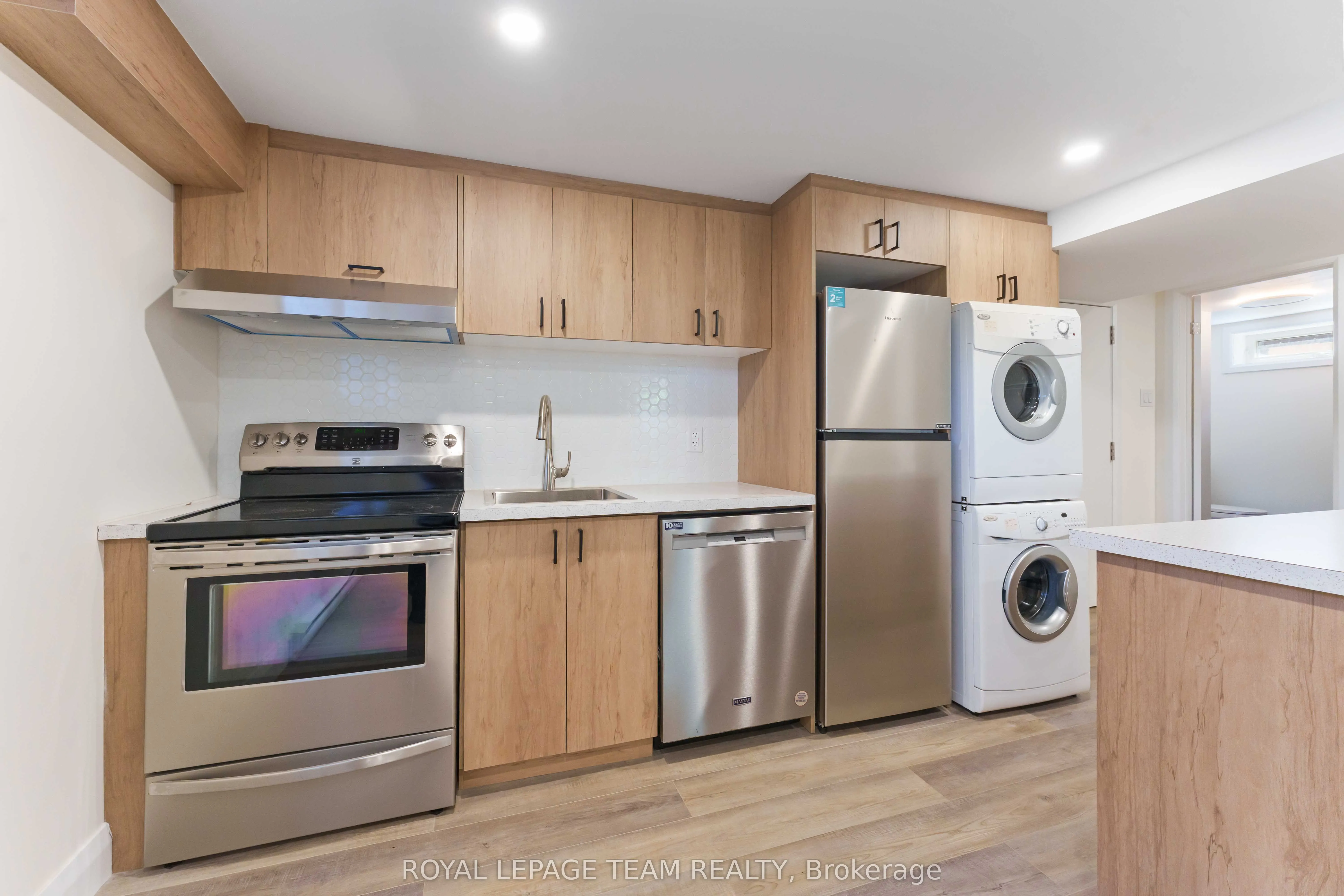 1587 Devon Street, ##2