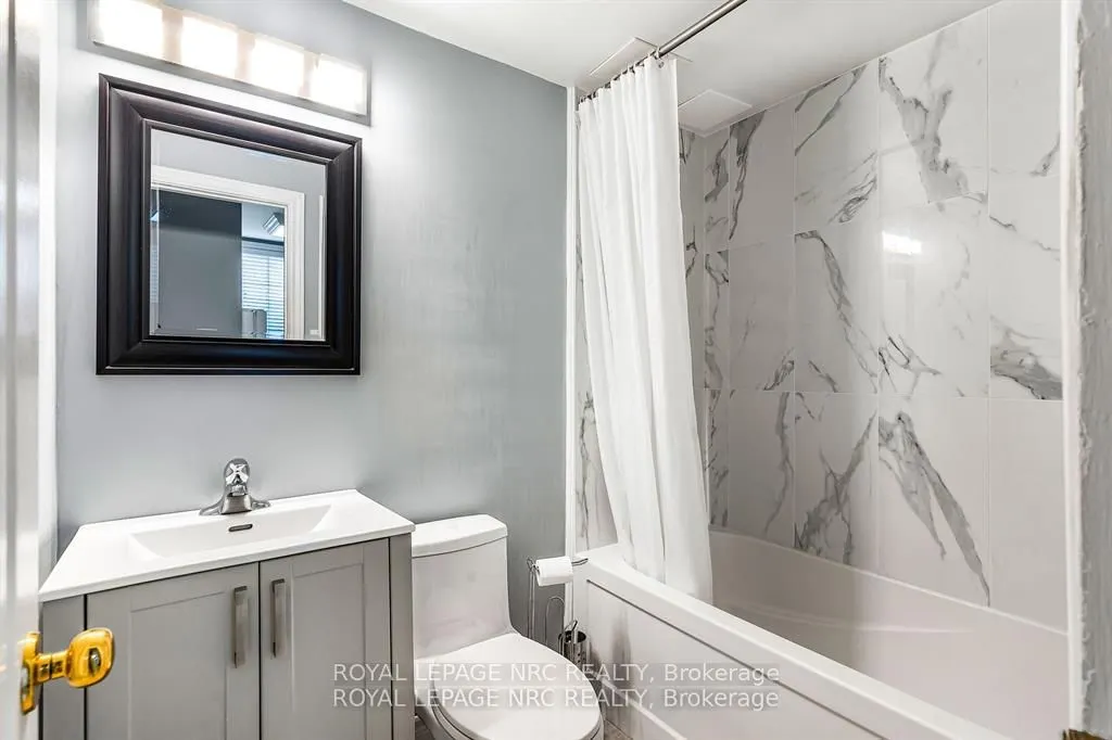 454 CARLTON Street, #7