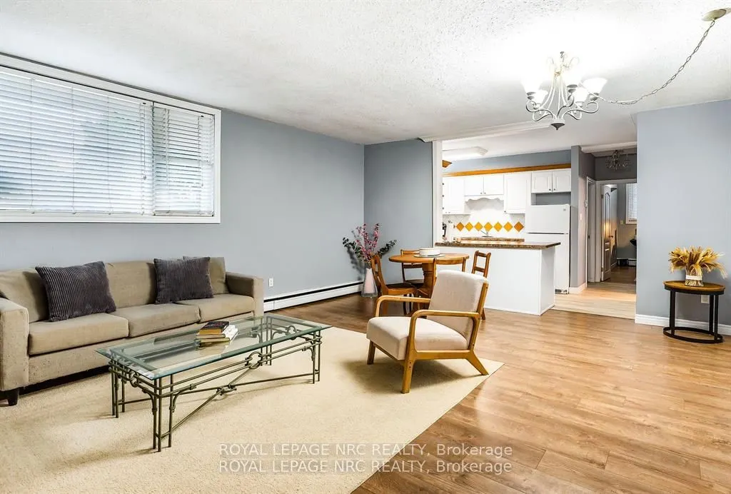 454 CARLTON Street, #7
