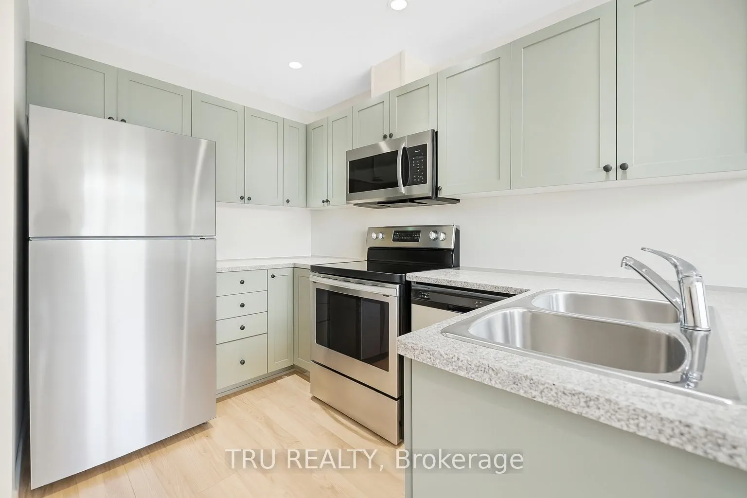 102 Southpointe Avenue