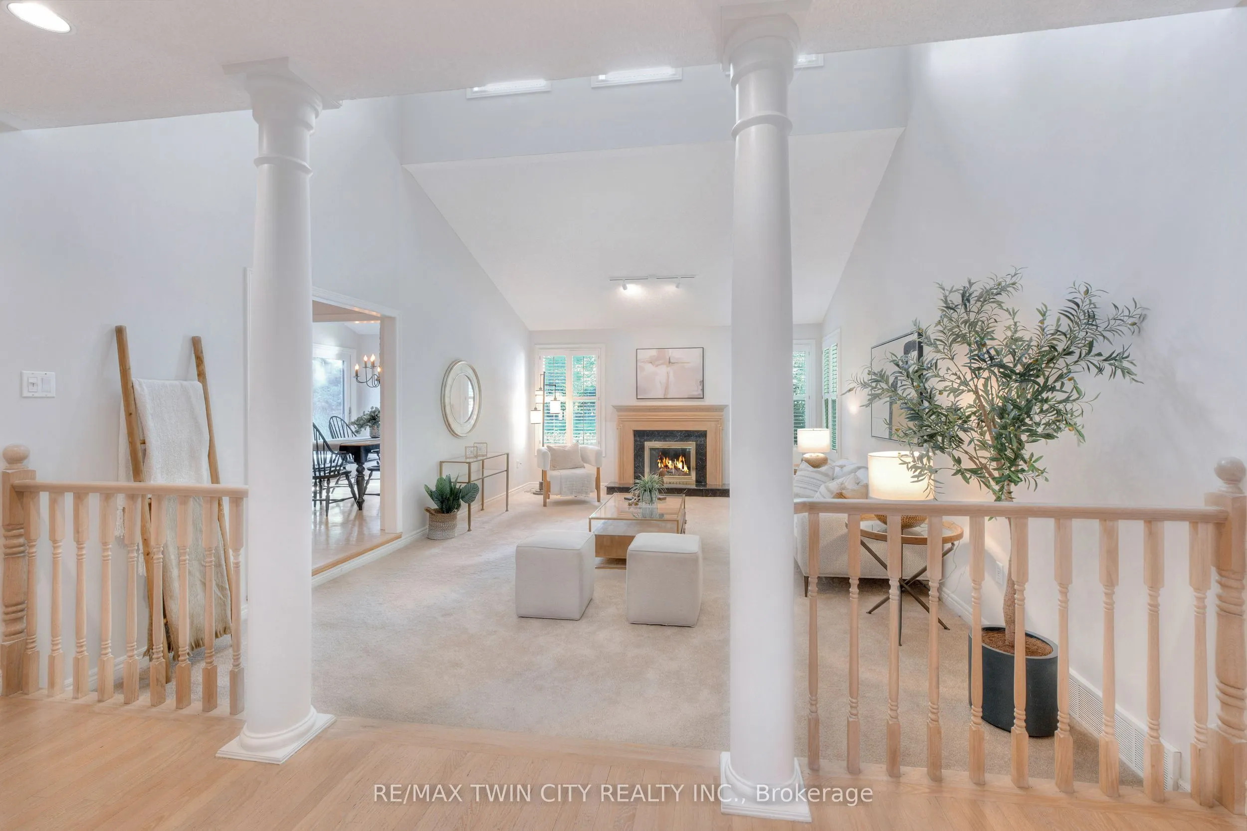 19 Huntingwood Court