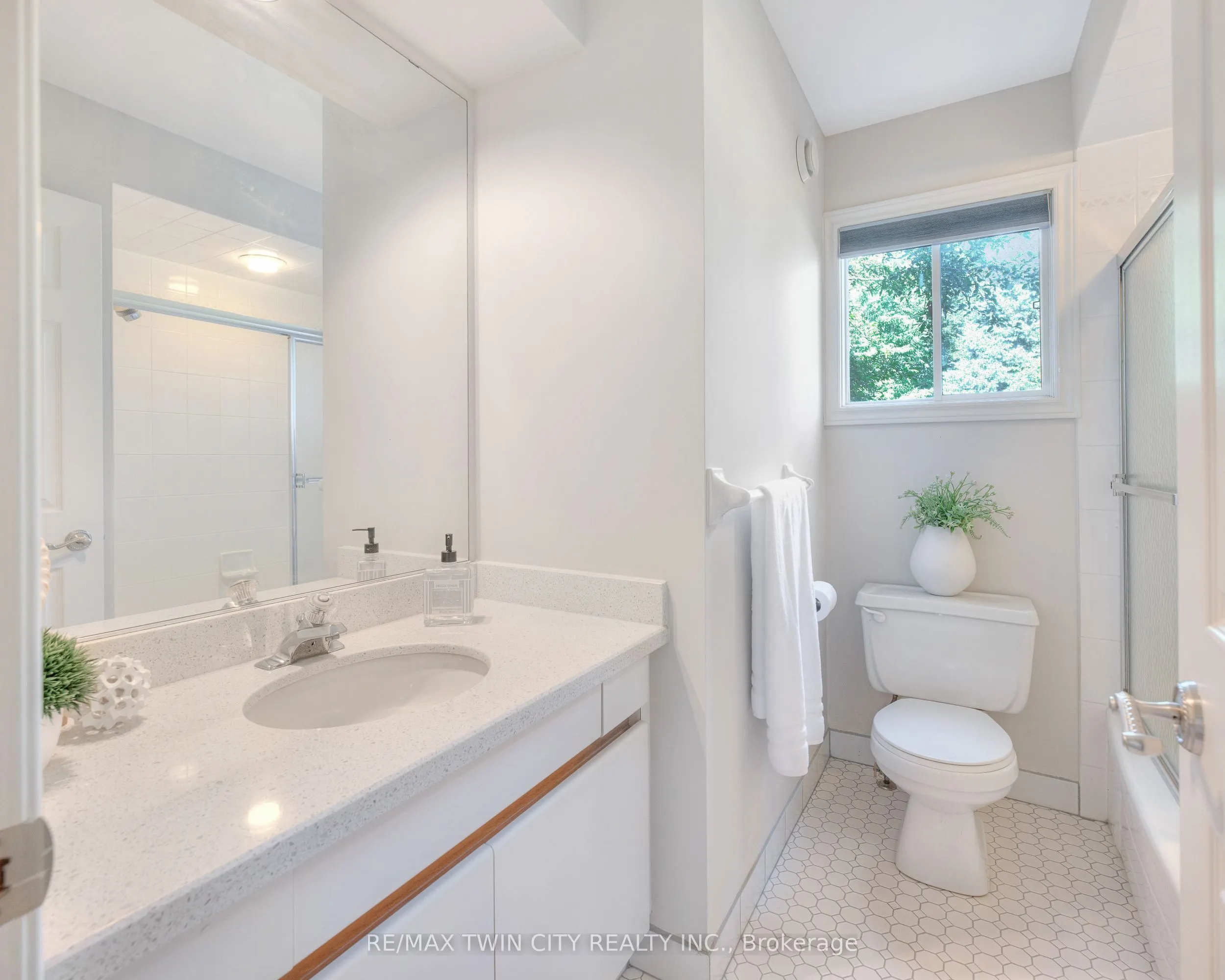19 Huntingwood Court