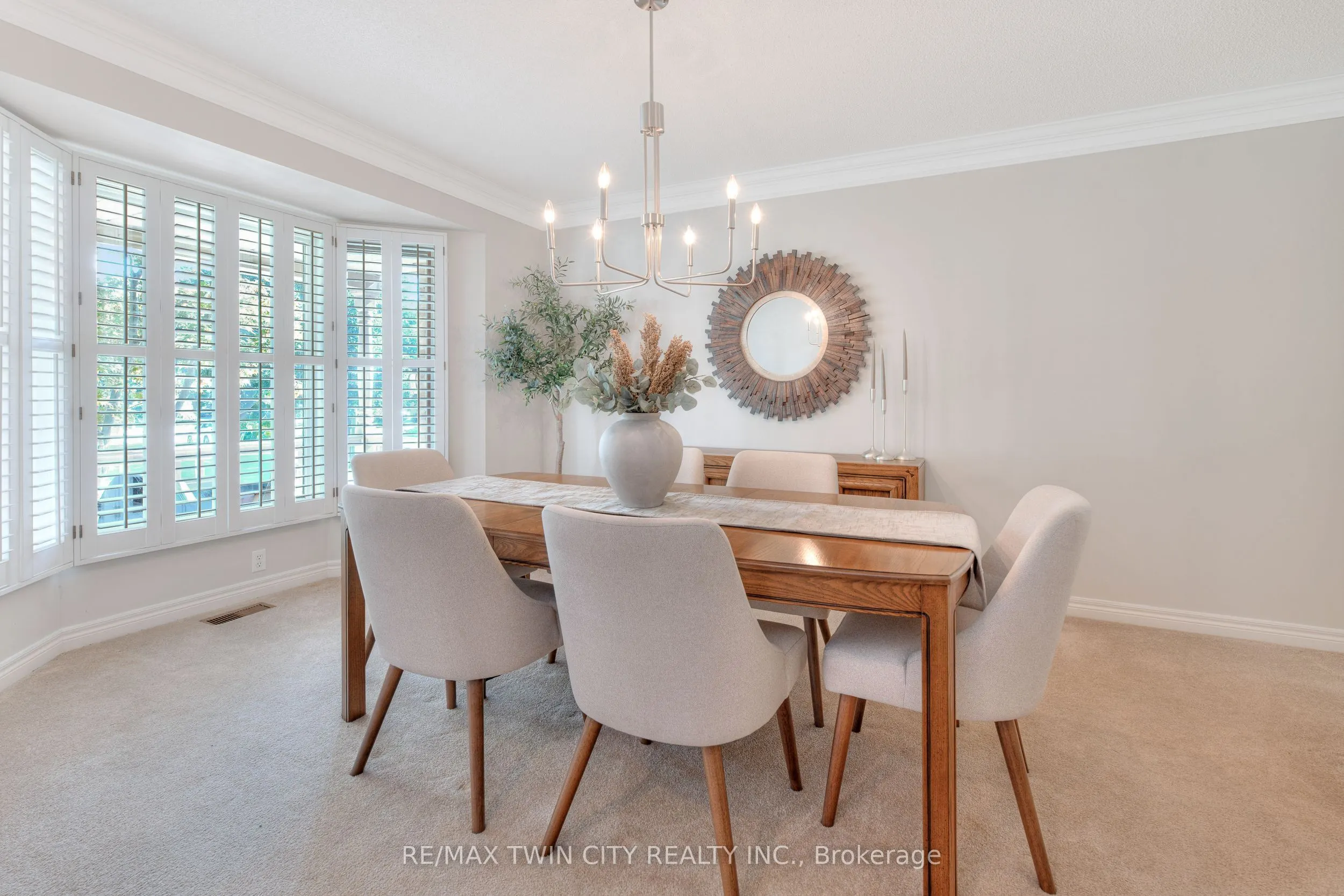 19 Huntingwood Court