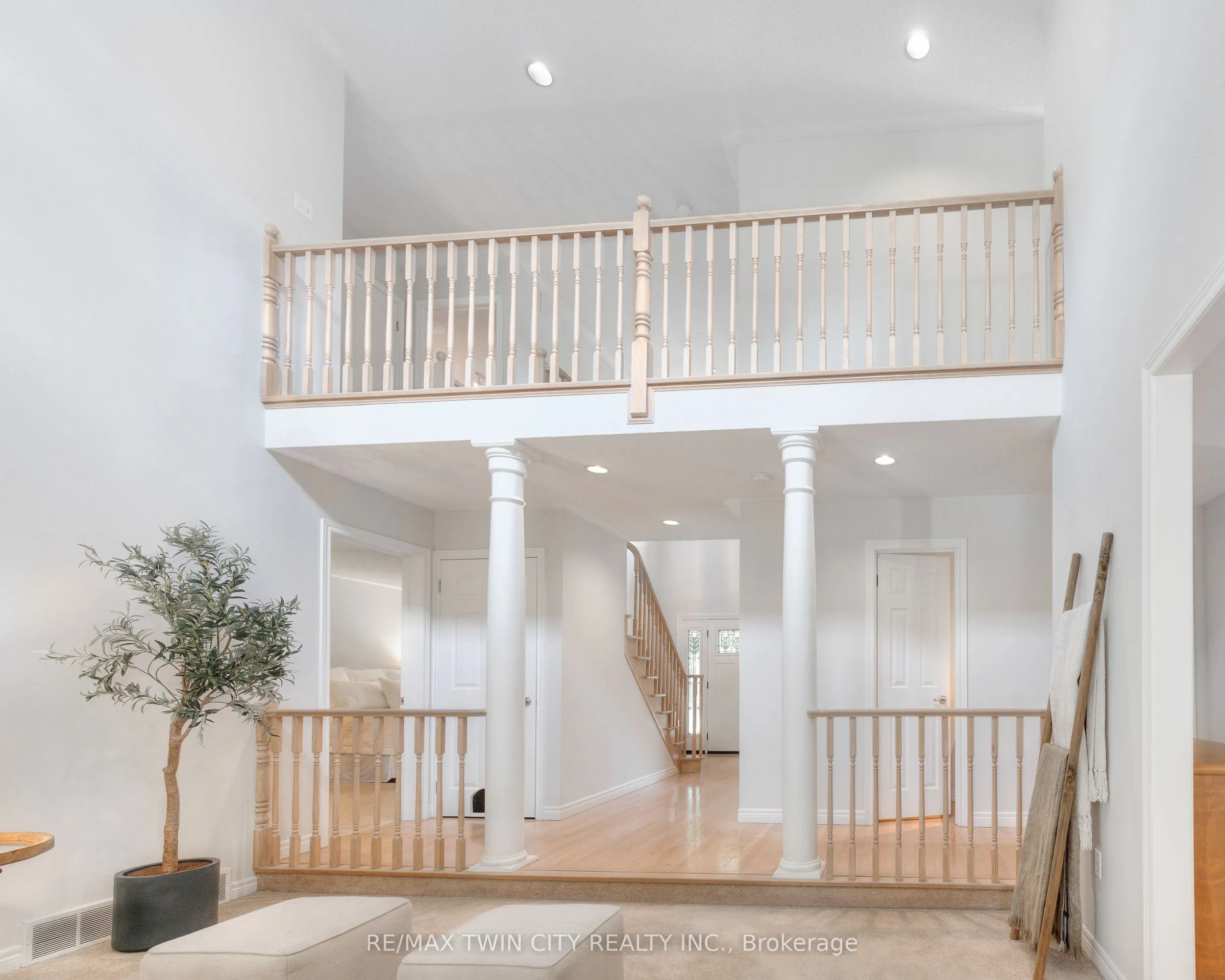 19 Huntingwood Court